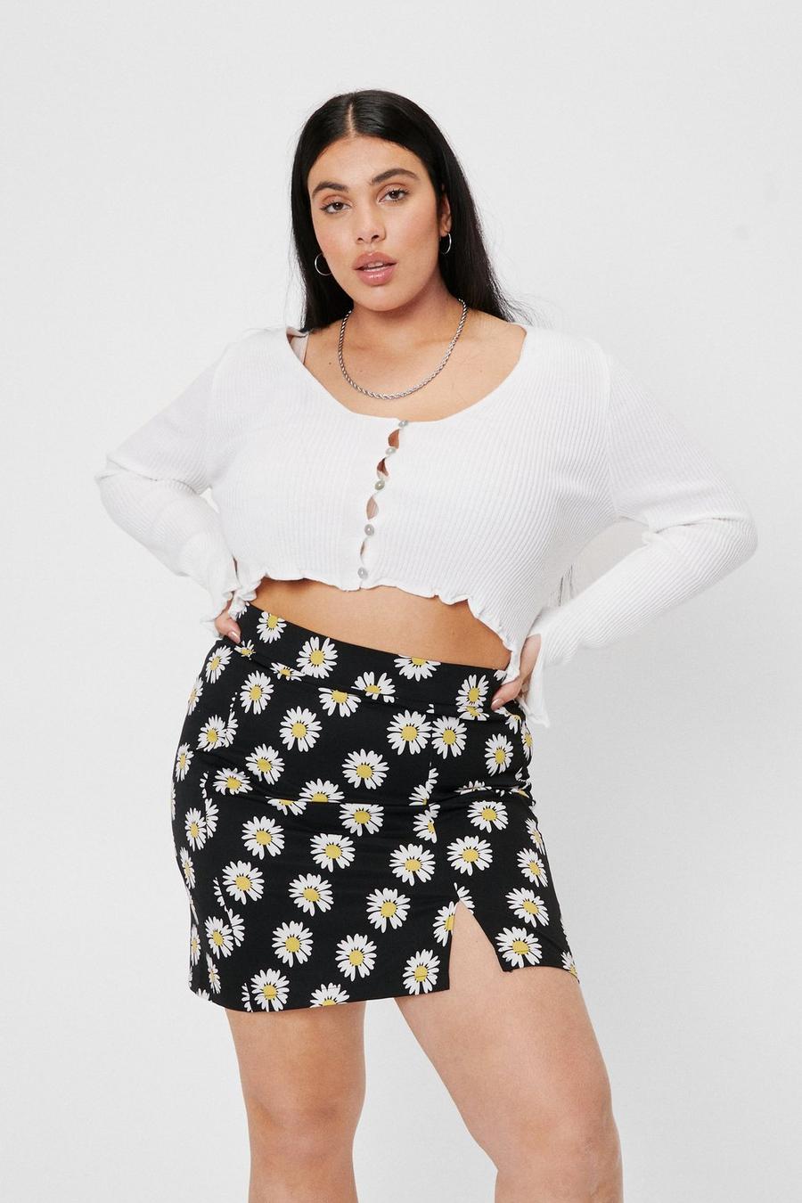 Plus Size Daisy Print Split Mini Skirt