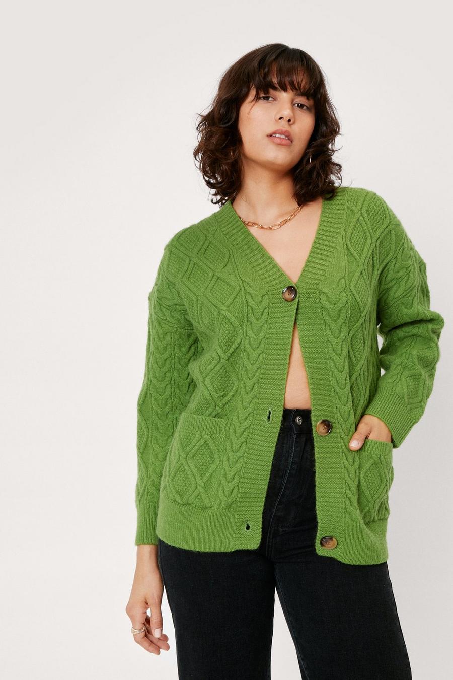 Chunky Cable Pocket Button Cardigan