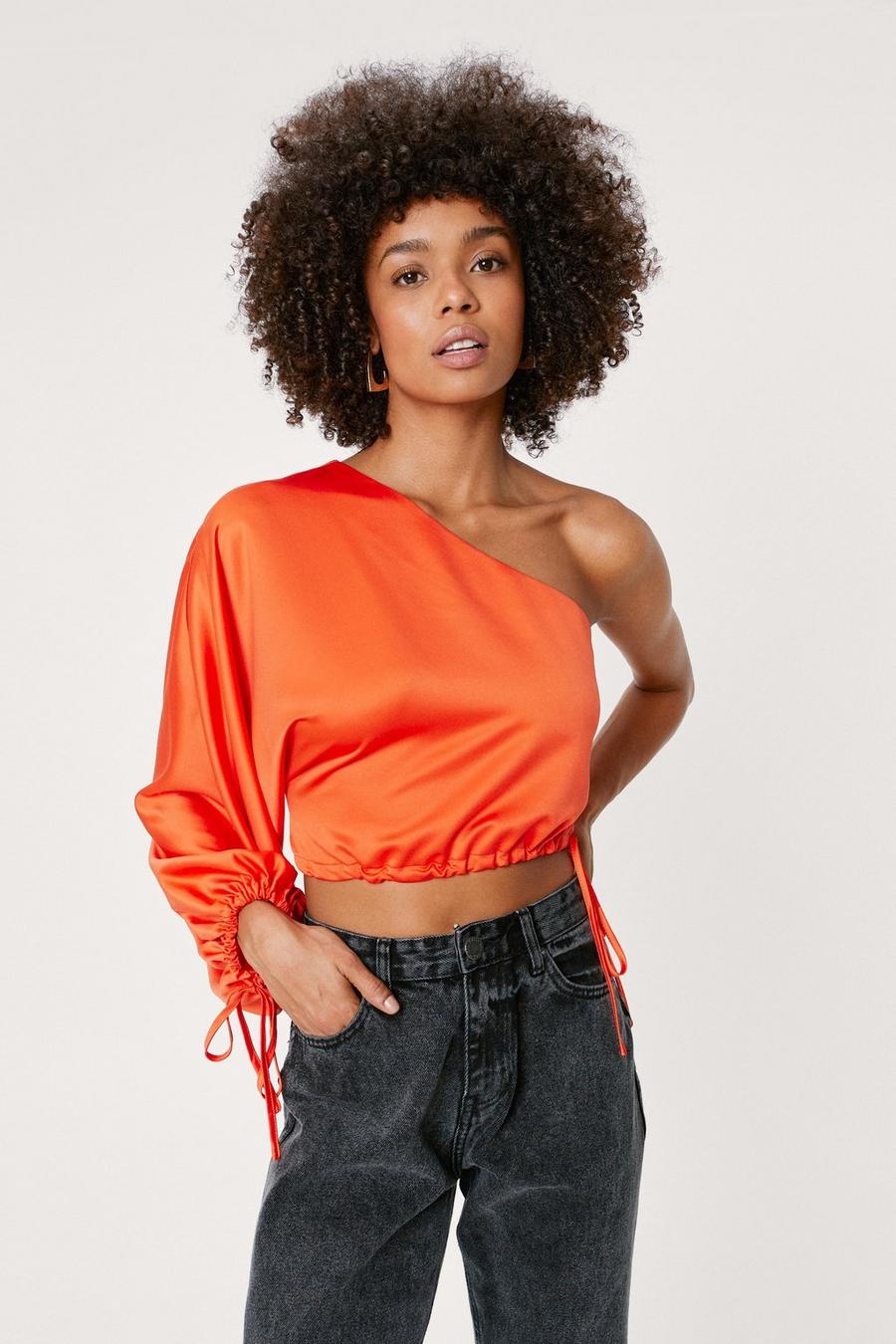 One Sleeve Ruched Cropped Blouse 