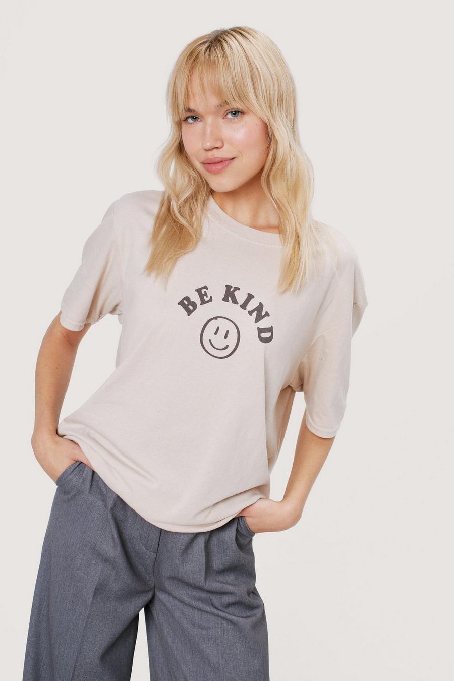 Be Kind Graphic T-shirt