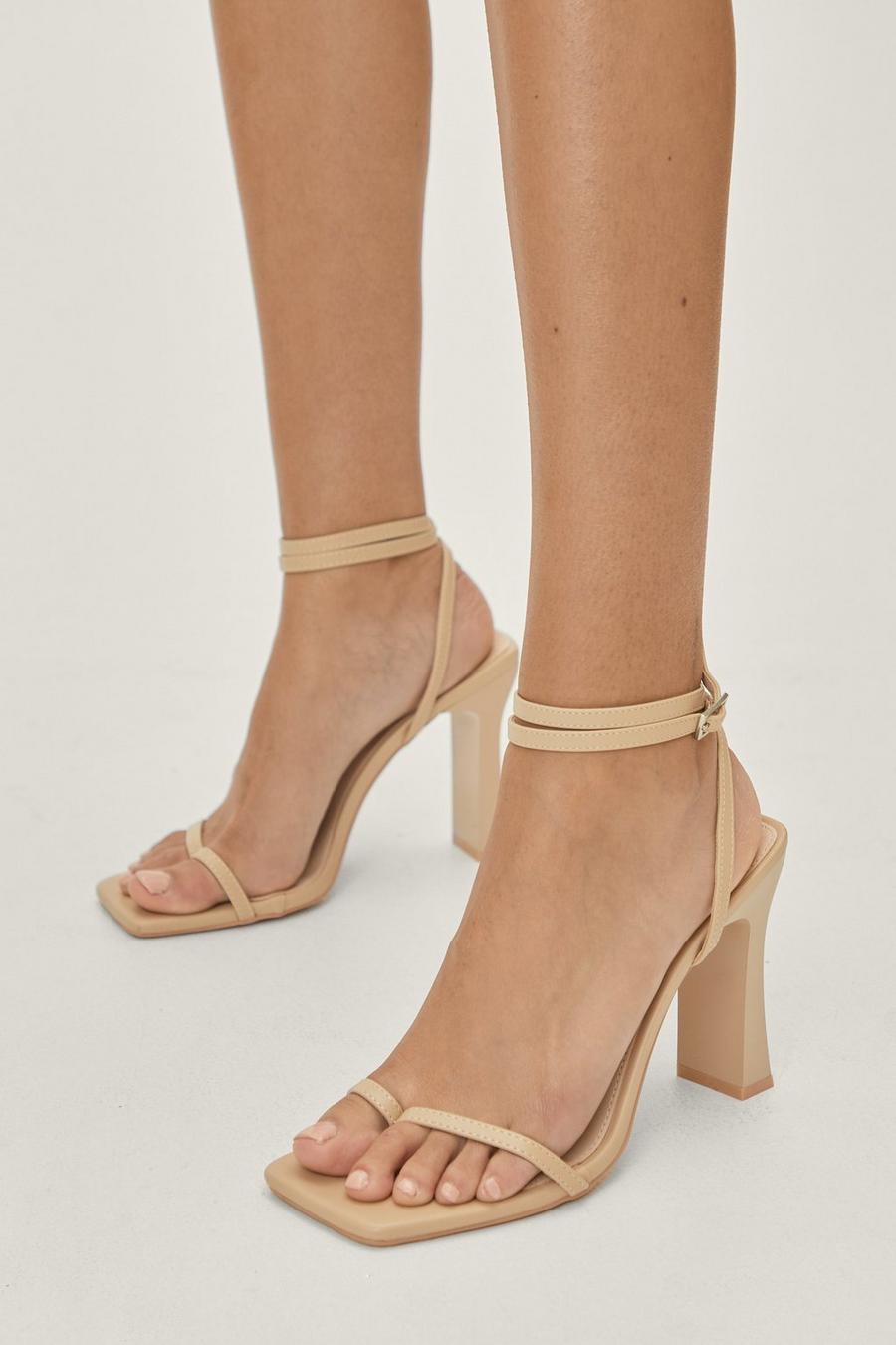 Faux Leather Toe Post Strappy Square Toe Heel