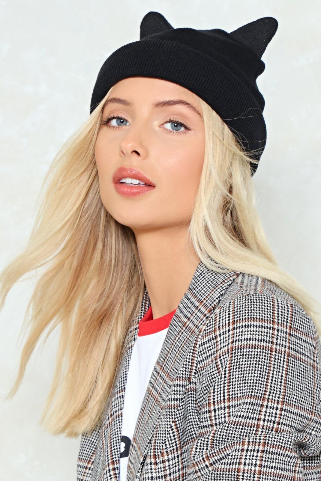 The Devil Wears Nasty Gal Beanie image number 1