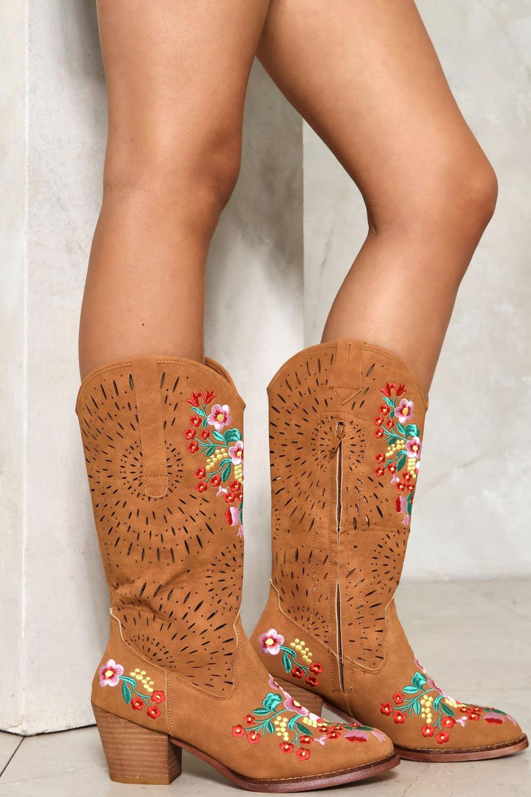 Tan Wild West Floral Cowboy Boots image number 1