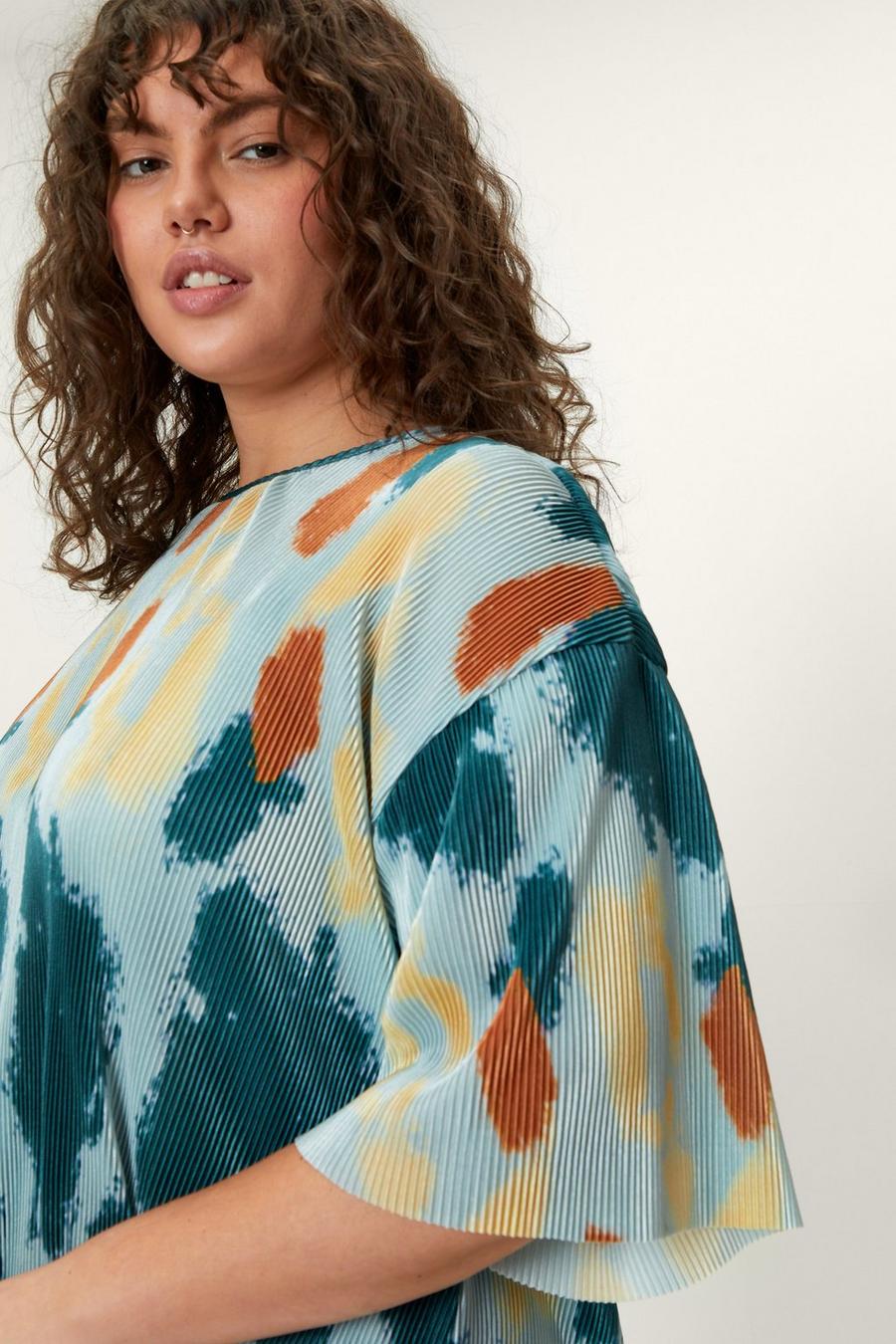 Plus Plisse Abstract Print Oversized Top