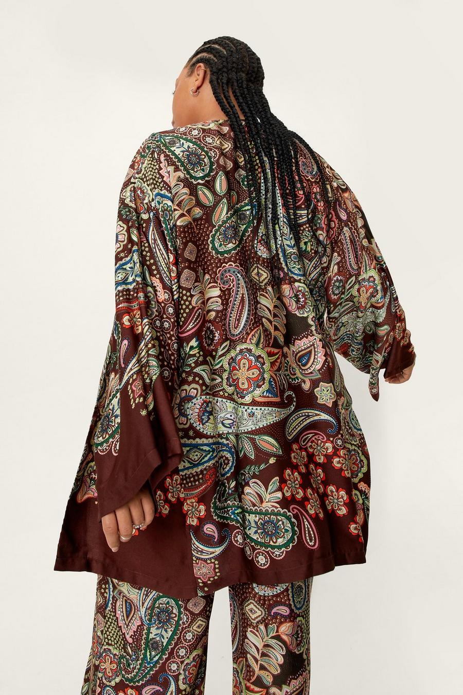 Plus Size Paisley Print Satin Kimono Top