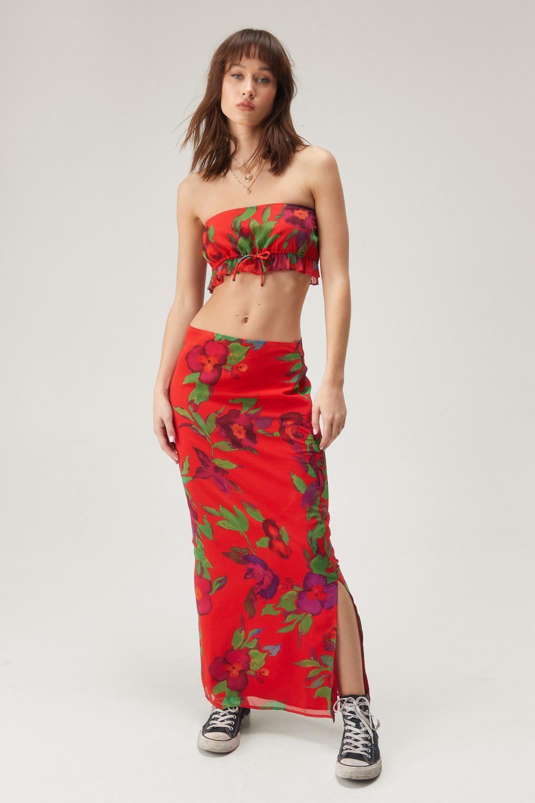 Red Floral Mid Rise Maxi Skirt image number 1