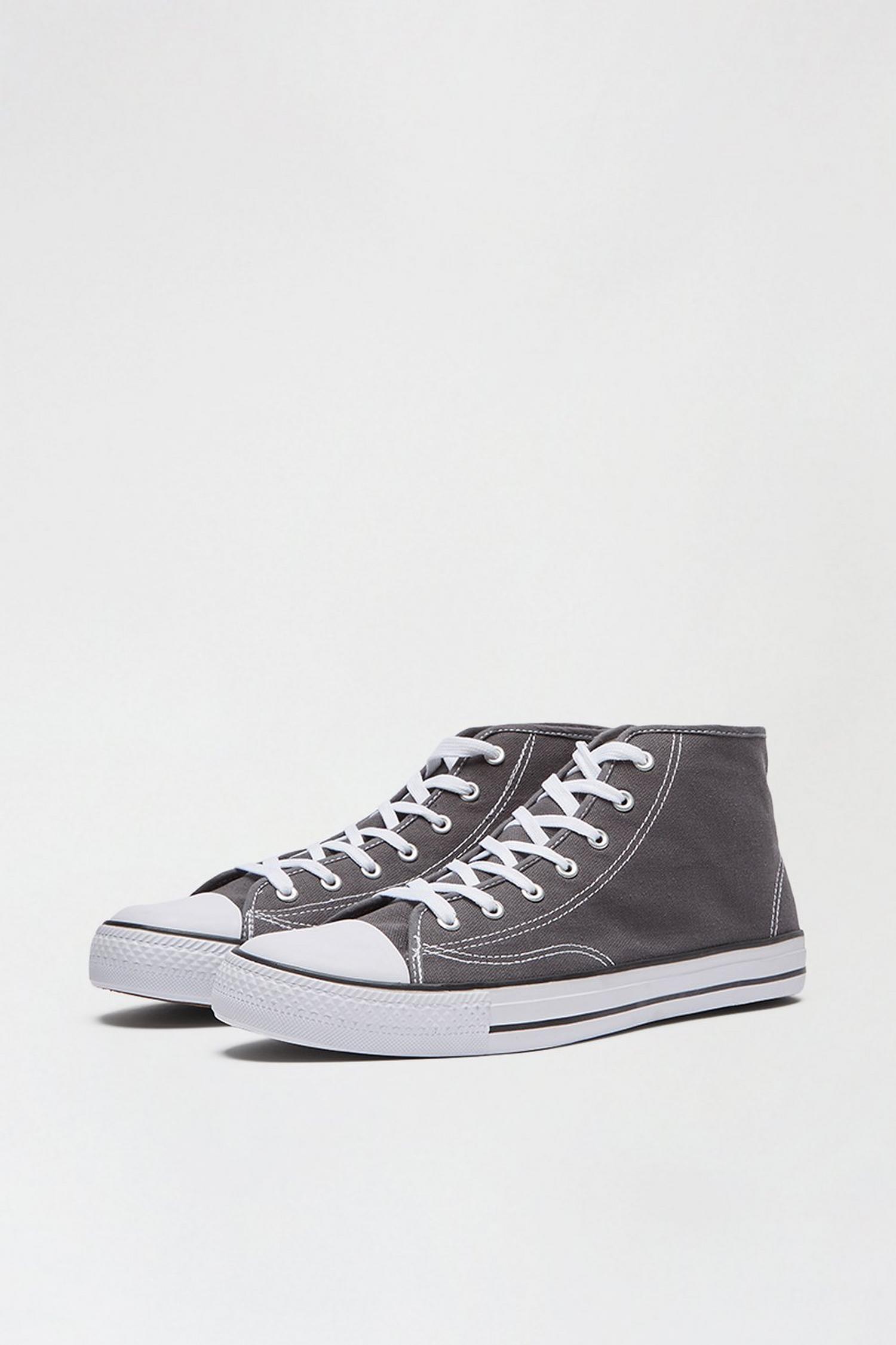 thorton canvas trainer