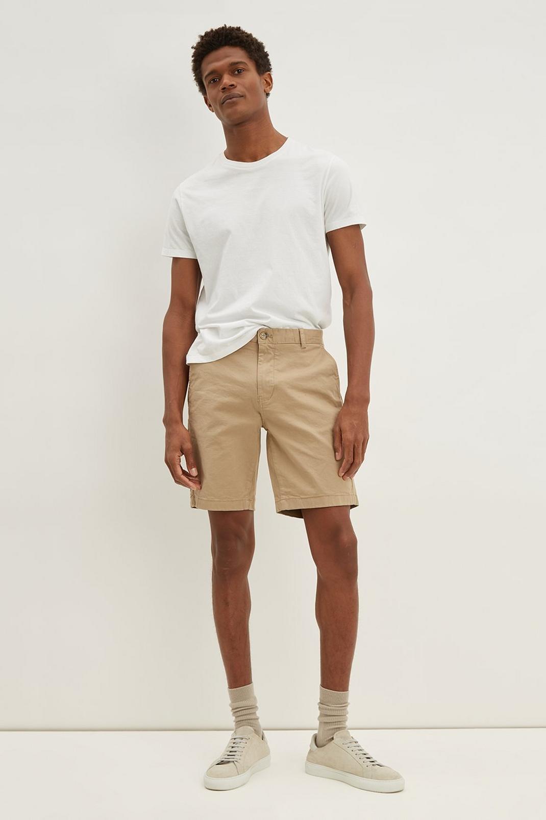 165 Classic Chino Shorts image number 1