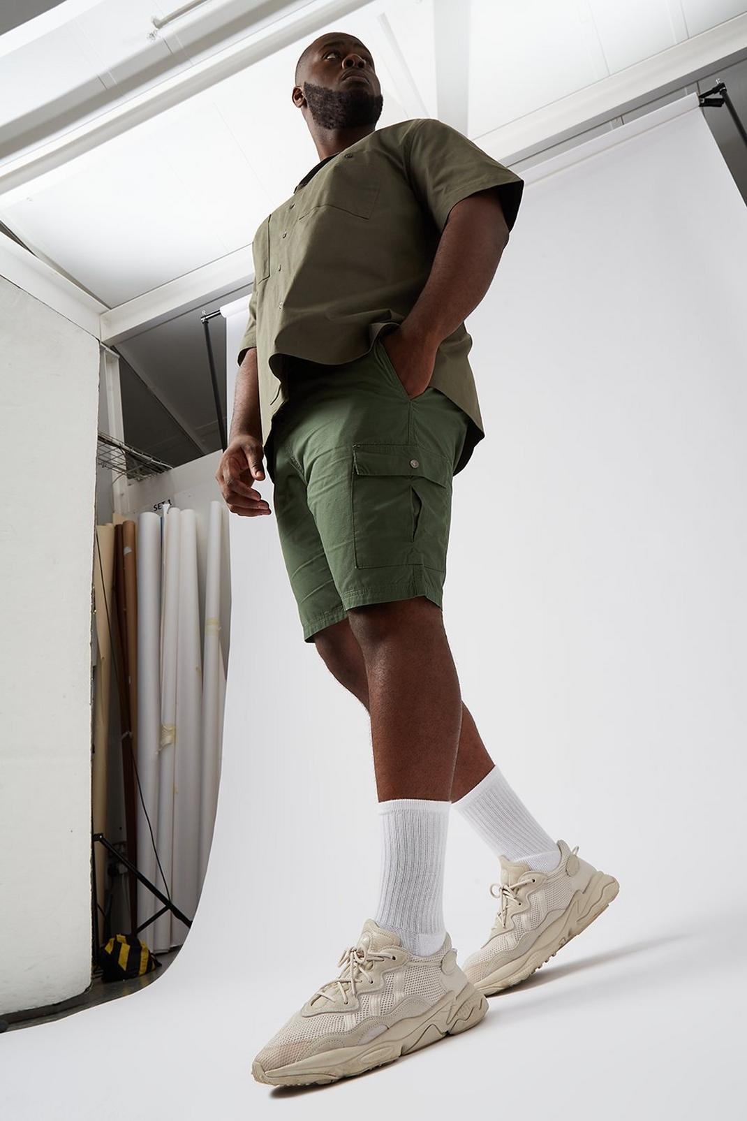 135 Plus And Tall Washed Cargo Shorts image number 1