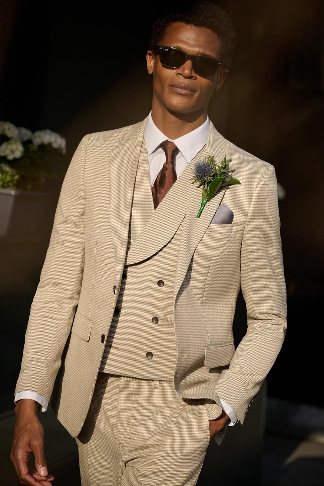 Neutral Dogtooth Skinny Fit Three-Piece Suit image number 2