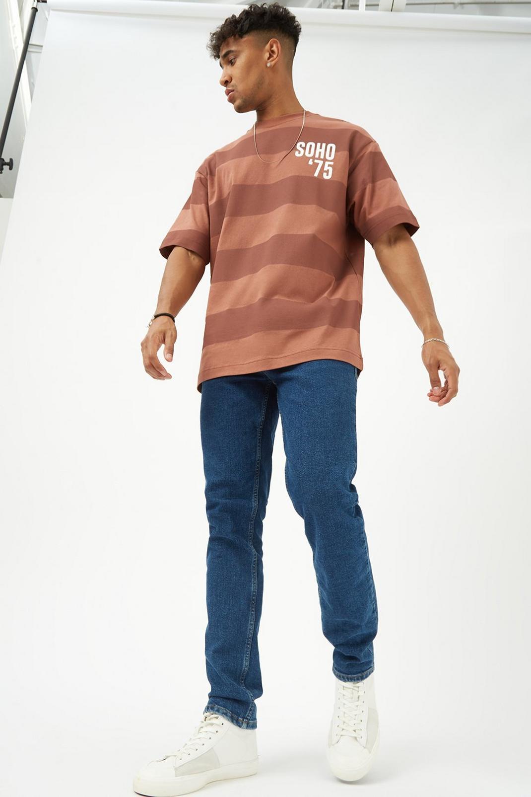 109 Brown Oversized Striped Print T-shirt image number 2