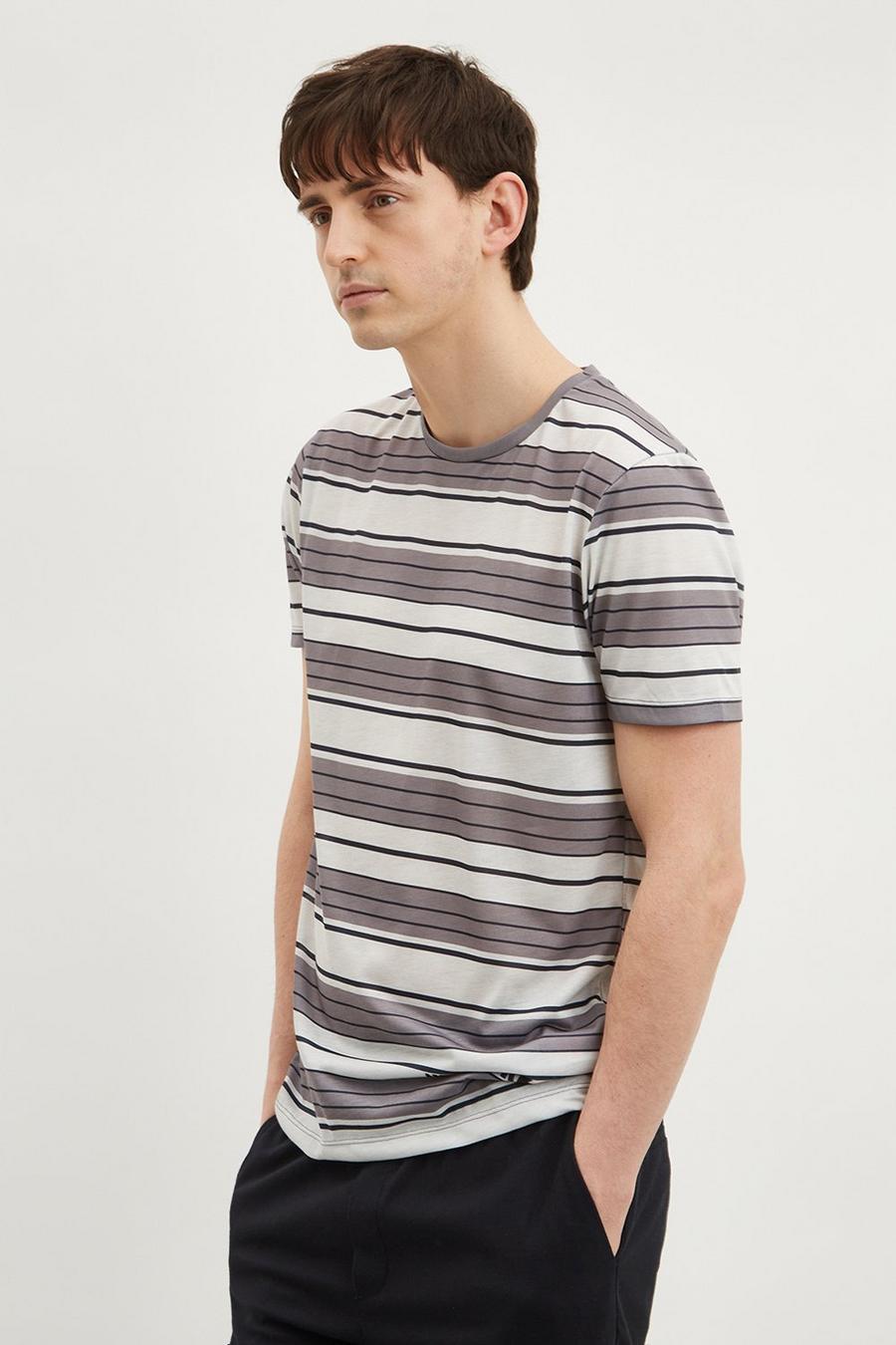 Varied Horizontal Striped Print T-shirt