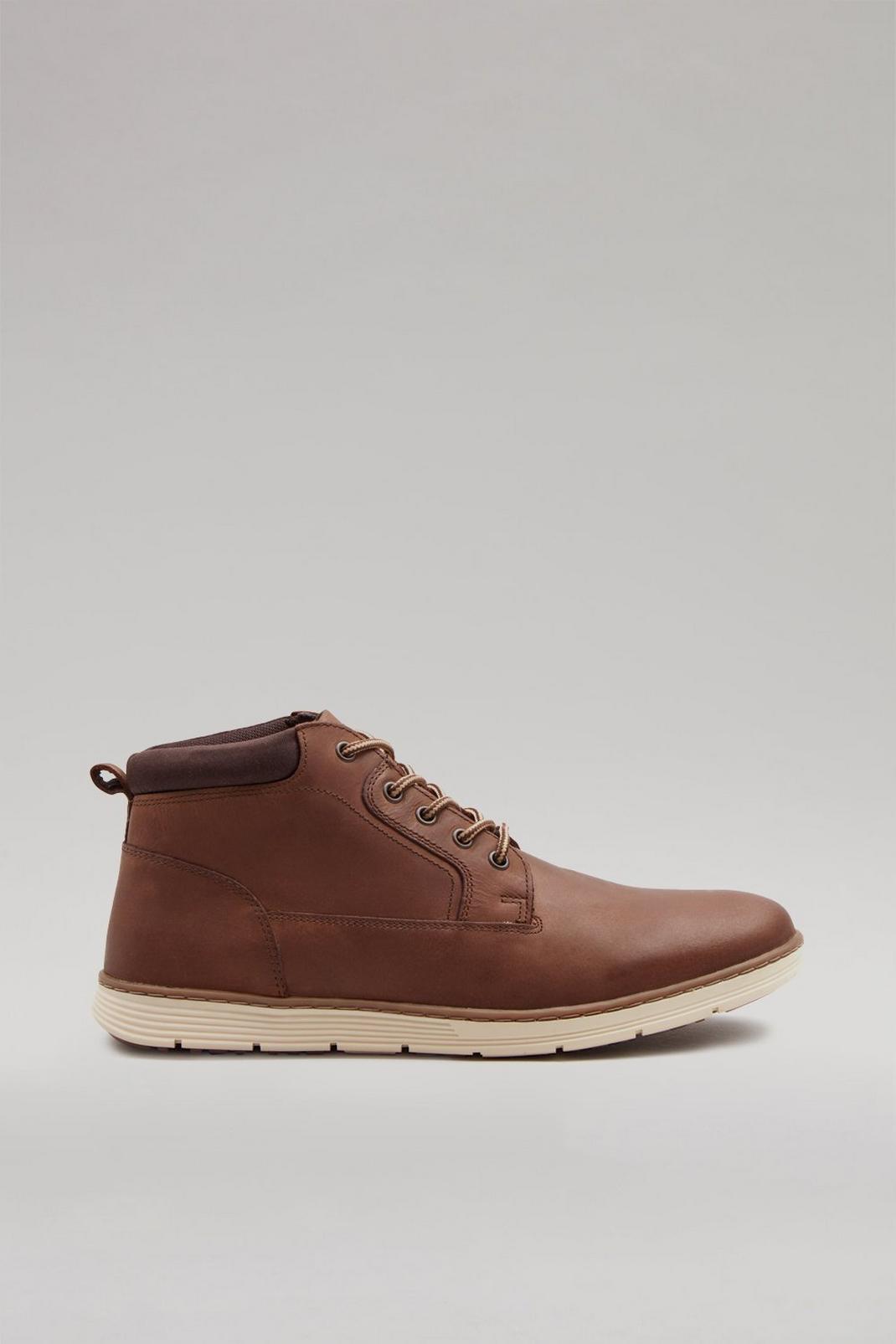 Brown Casual Suede Chukka Boots image number 1