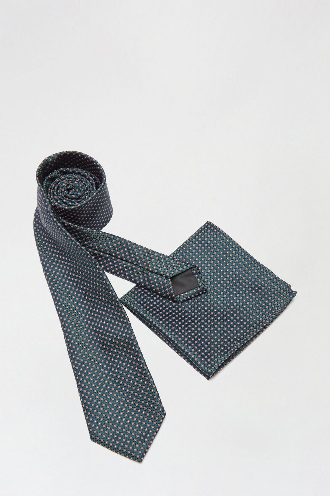 105 Wide Jacquard Tie Set image number 2