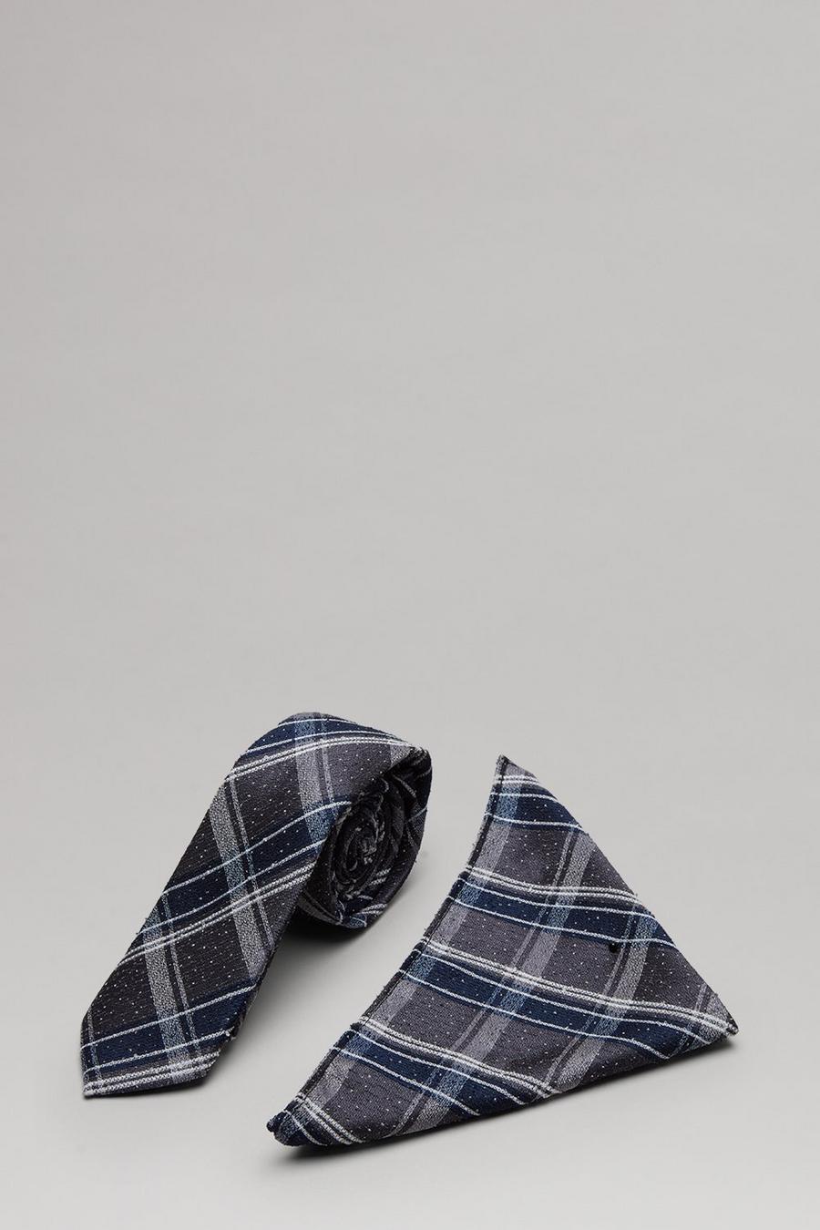 Navy Bold Heritage Check Tie And Pocket Square Set