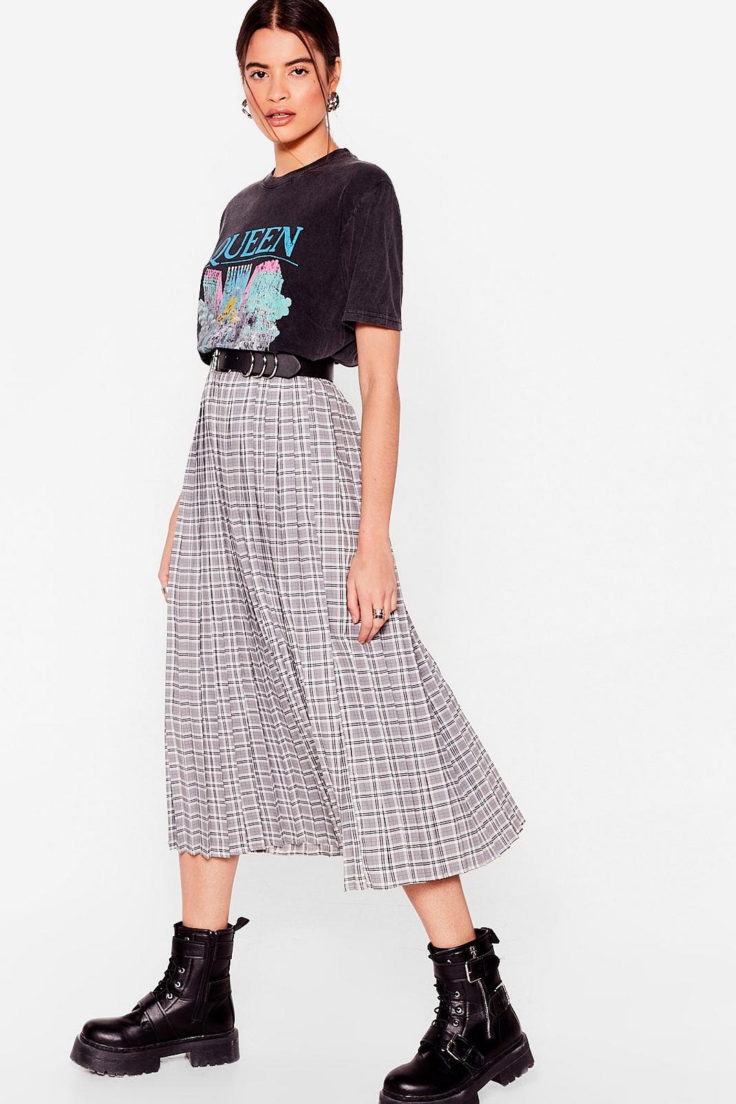 Mono Flowy Check Pleated Midi Skirt image number 1