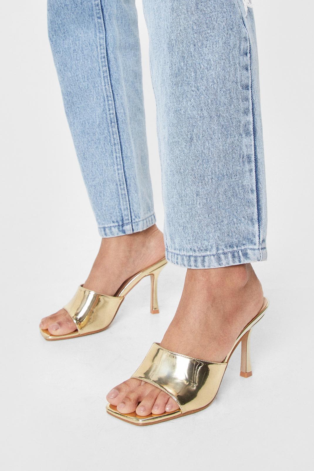 leather square toe mules