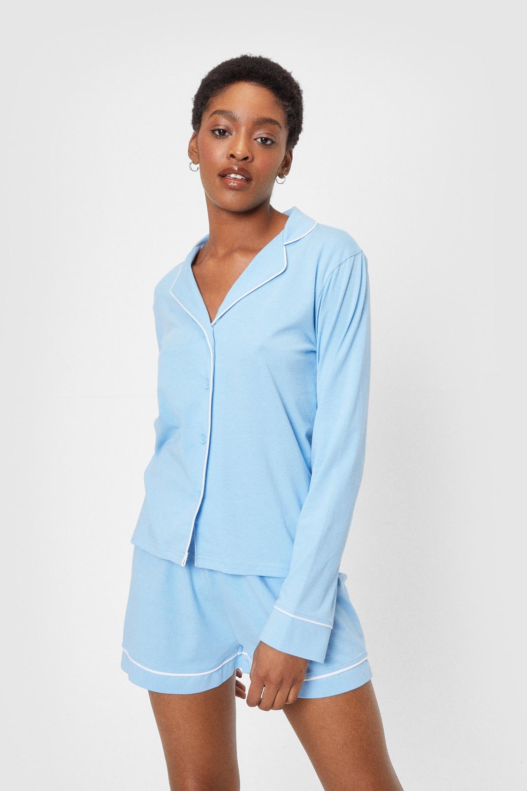 Pyjama chemise & short à liseré contrastant Mon li-seré m'attend, Light blue image number 1