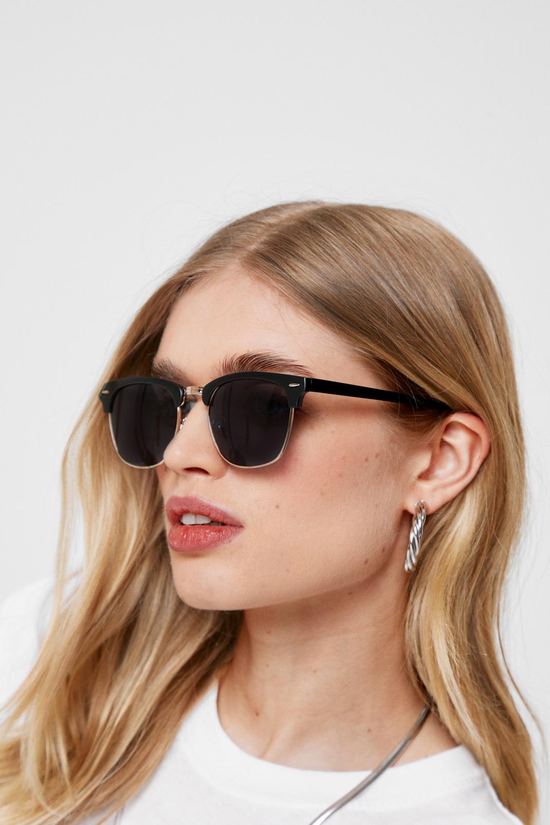 Black Shade Peace With It Aviator Sunglasses image number 1