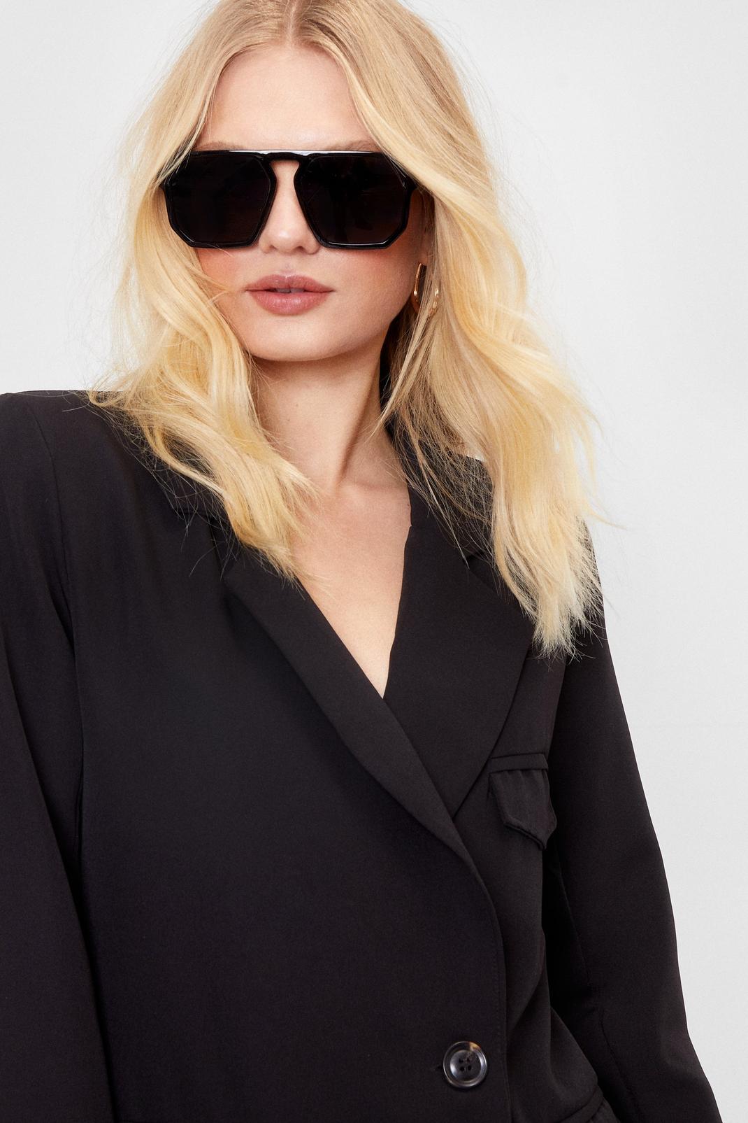 Black Oversized Angular Tinted Sunglasses image number 1
