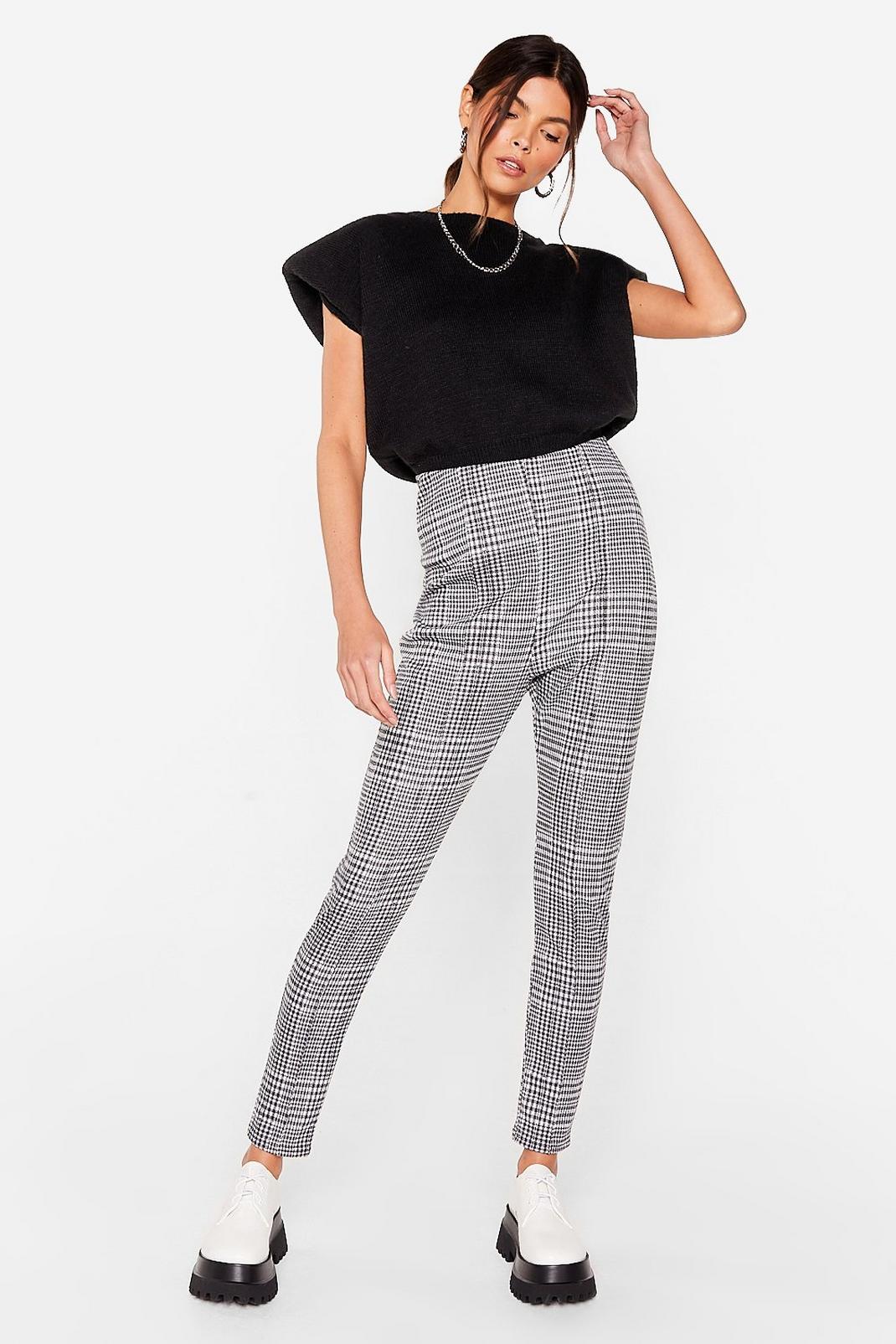 Mono Houndstooth High Waisted Fitted Pants image number 1