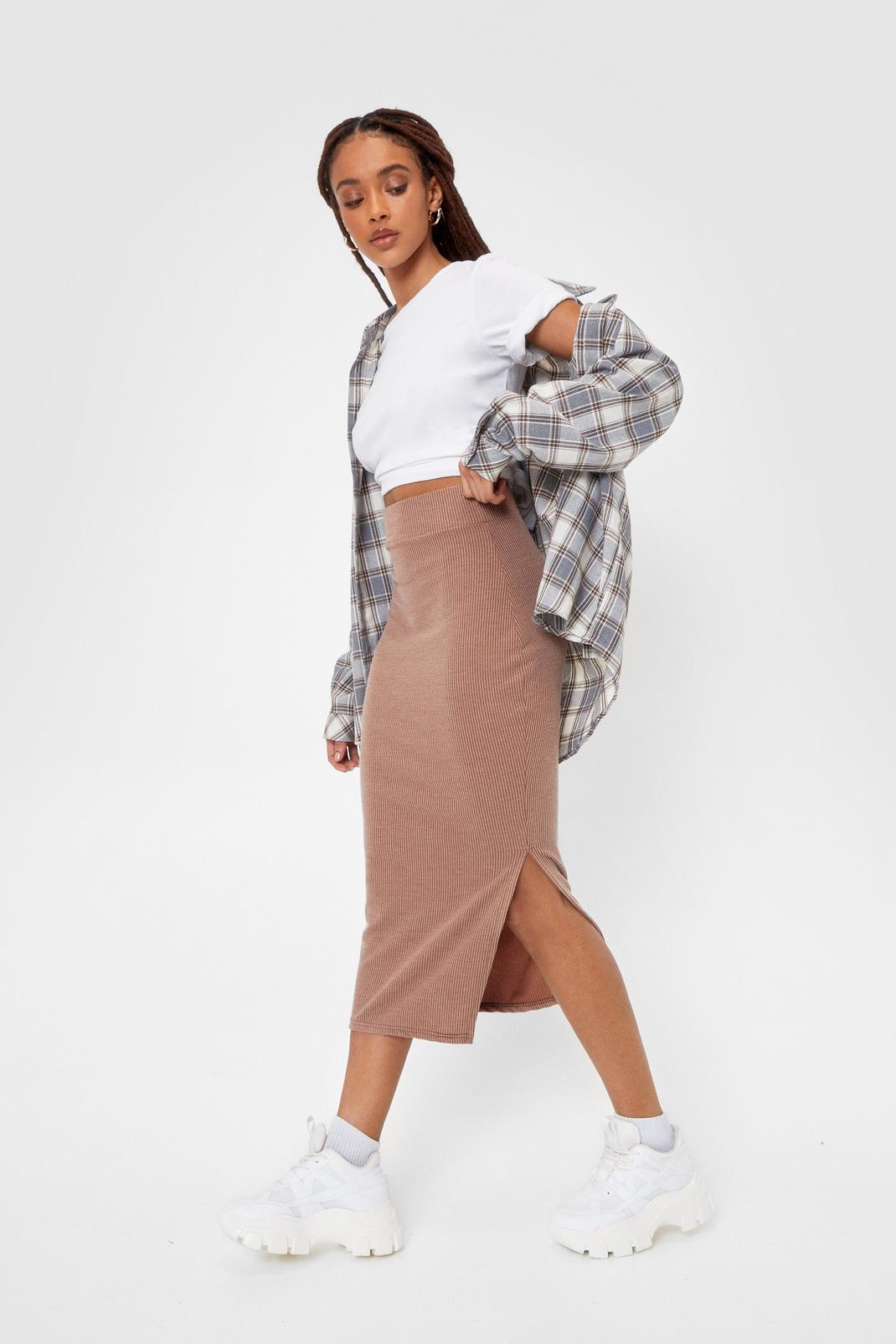 Light brown Side Slit Ribbed Midi Skirt image number 1