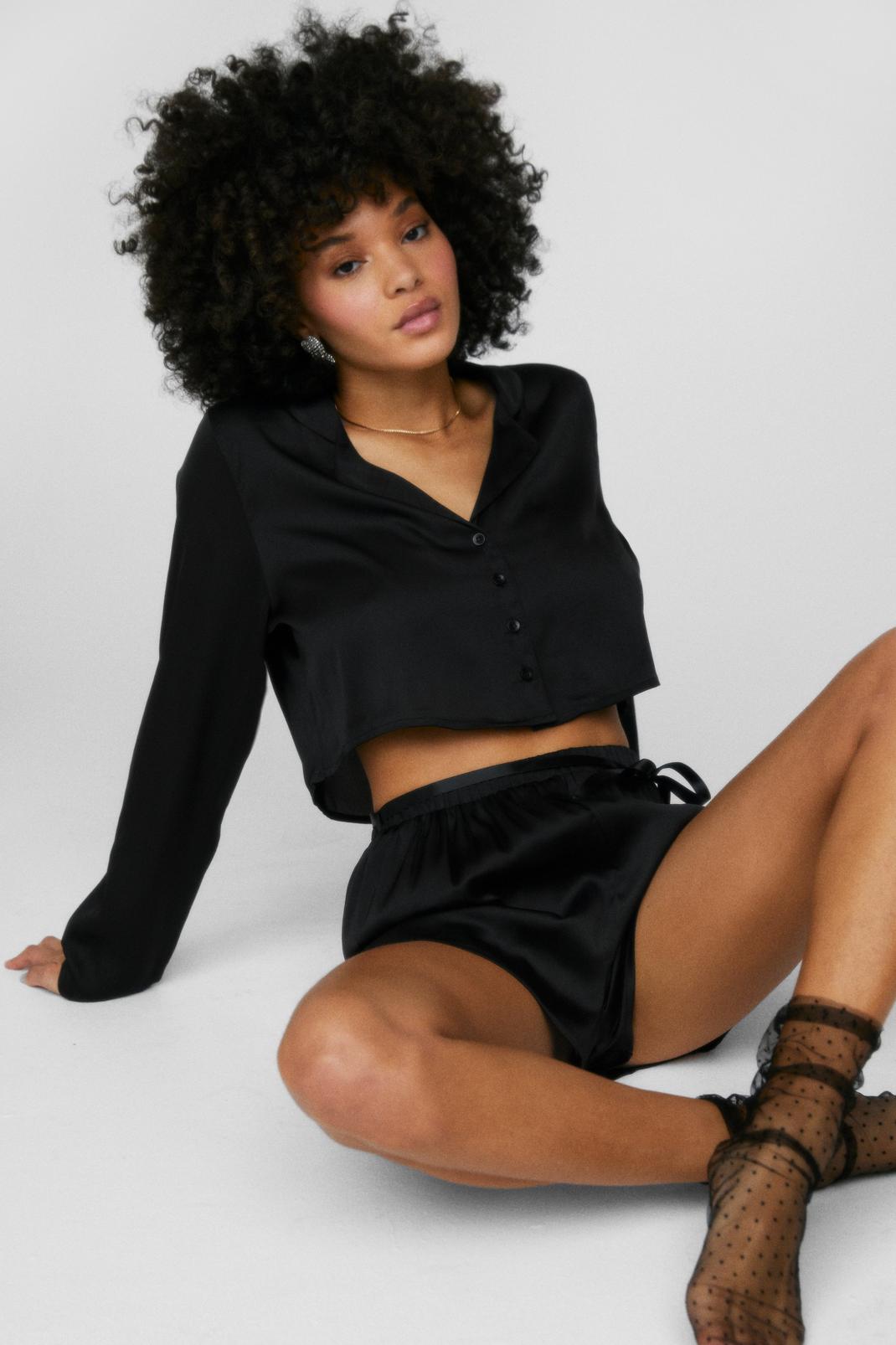 Black Cropped Satin Shirt and Shorts Pajama Set image number 1