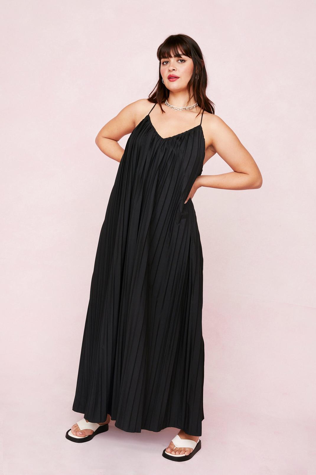 Black Plus Size Pleated Strappy Maxi Dress image number 1