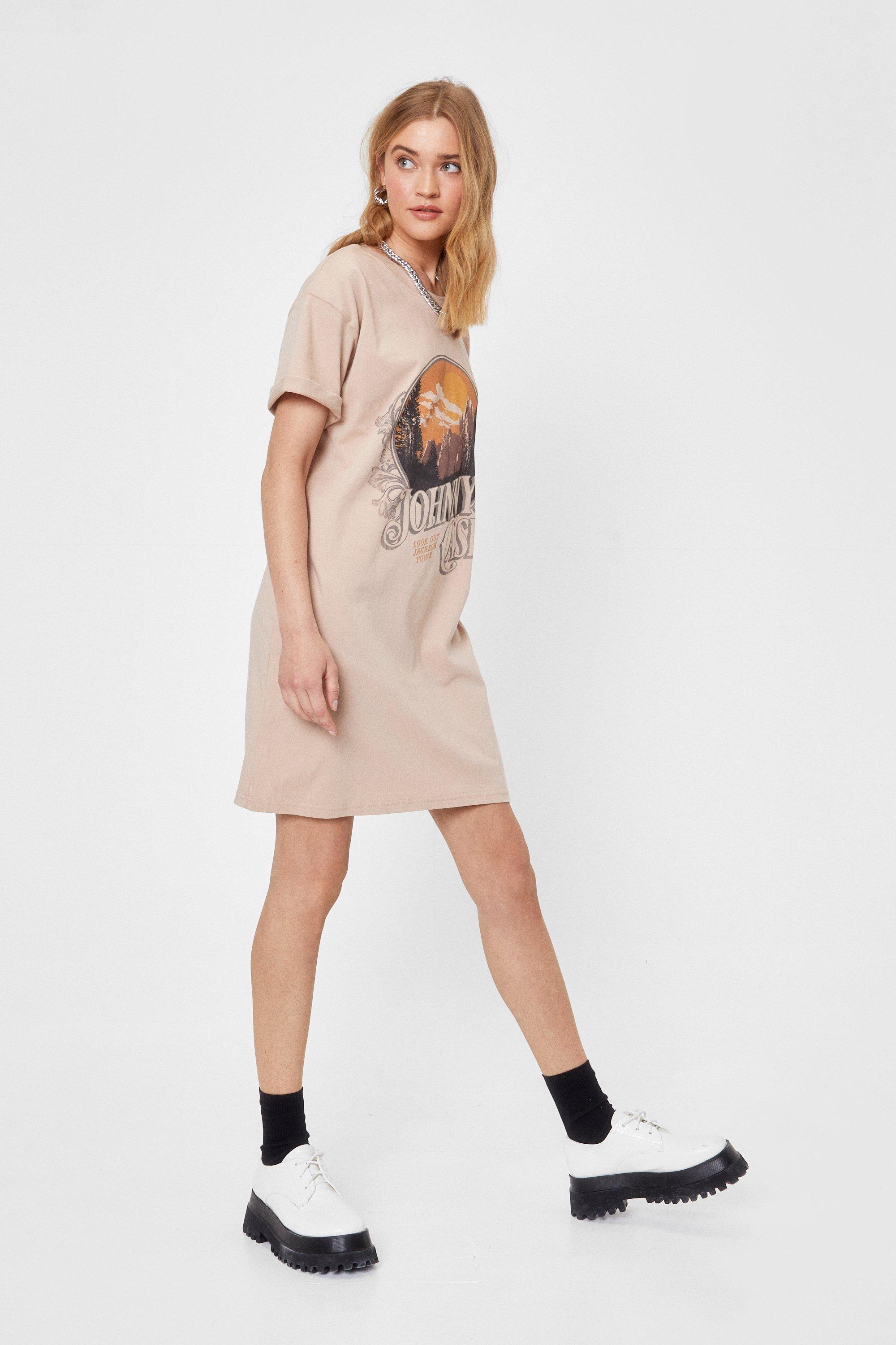 T shirt hotsell dress nasty gal