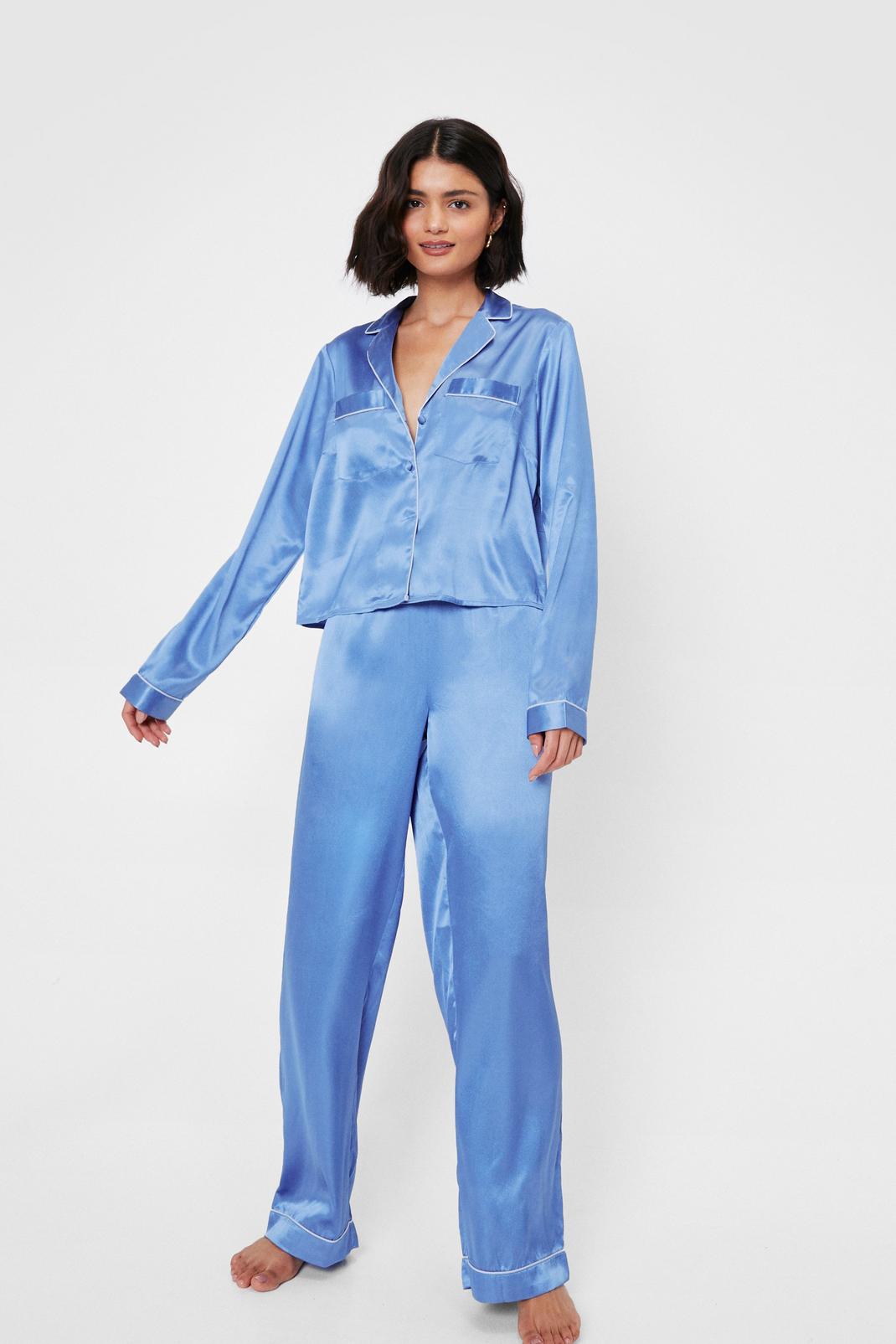 Pyjama satiné avec chemise & pantalon à liseré contrastant, Dusty blue image number 1