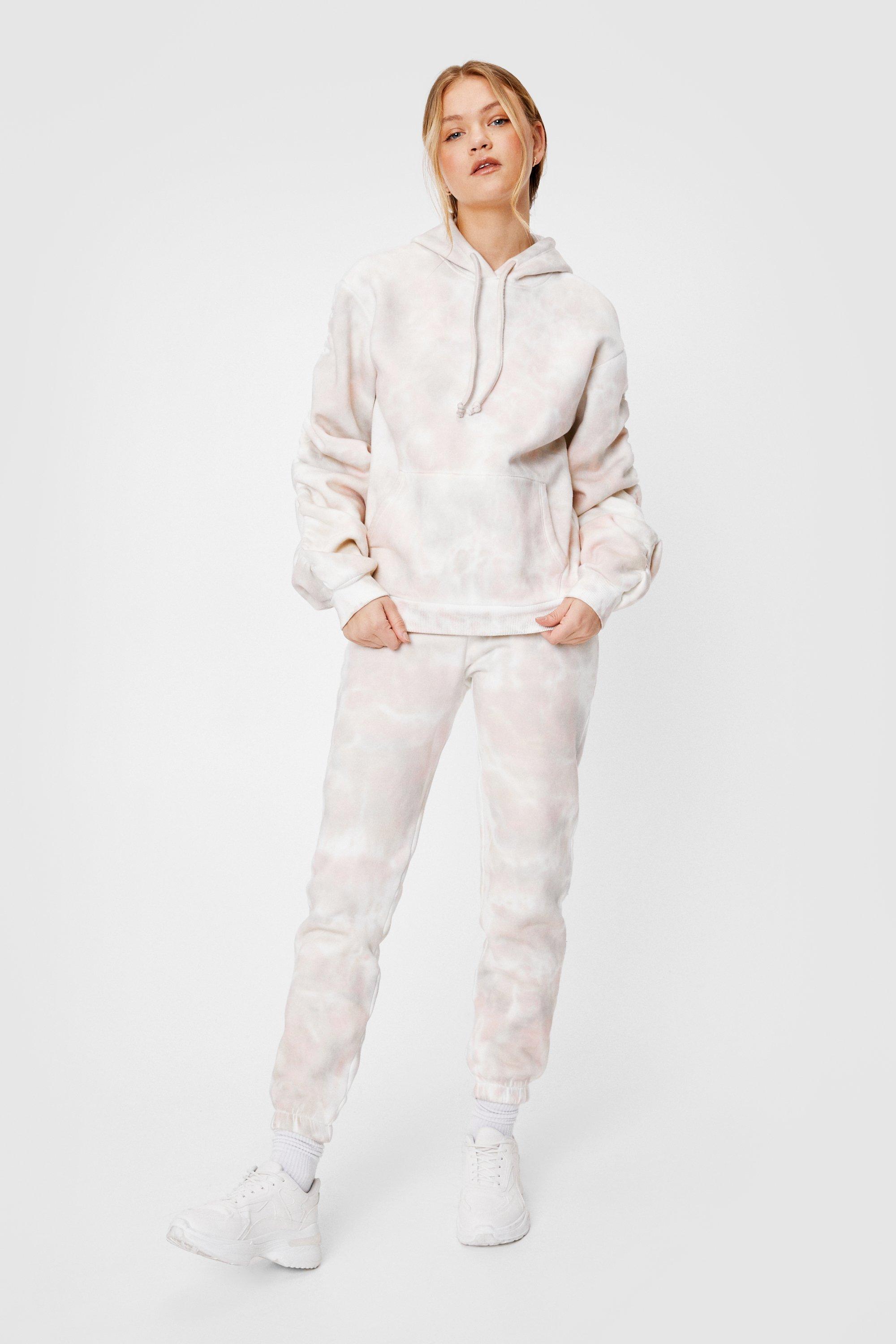 tie dye sweatpant and sweatshirt set