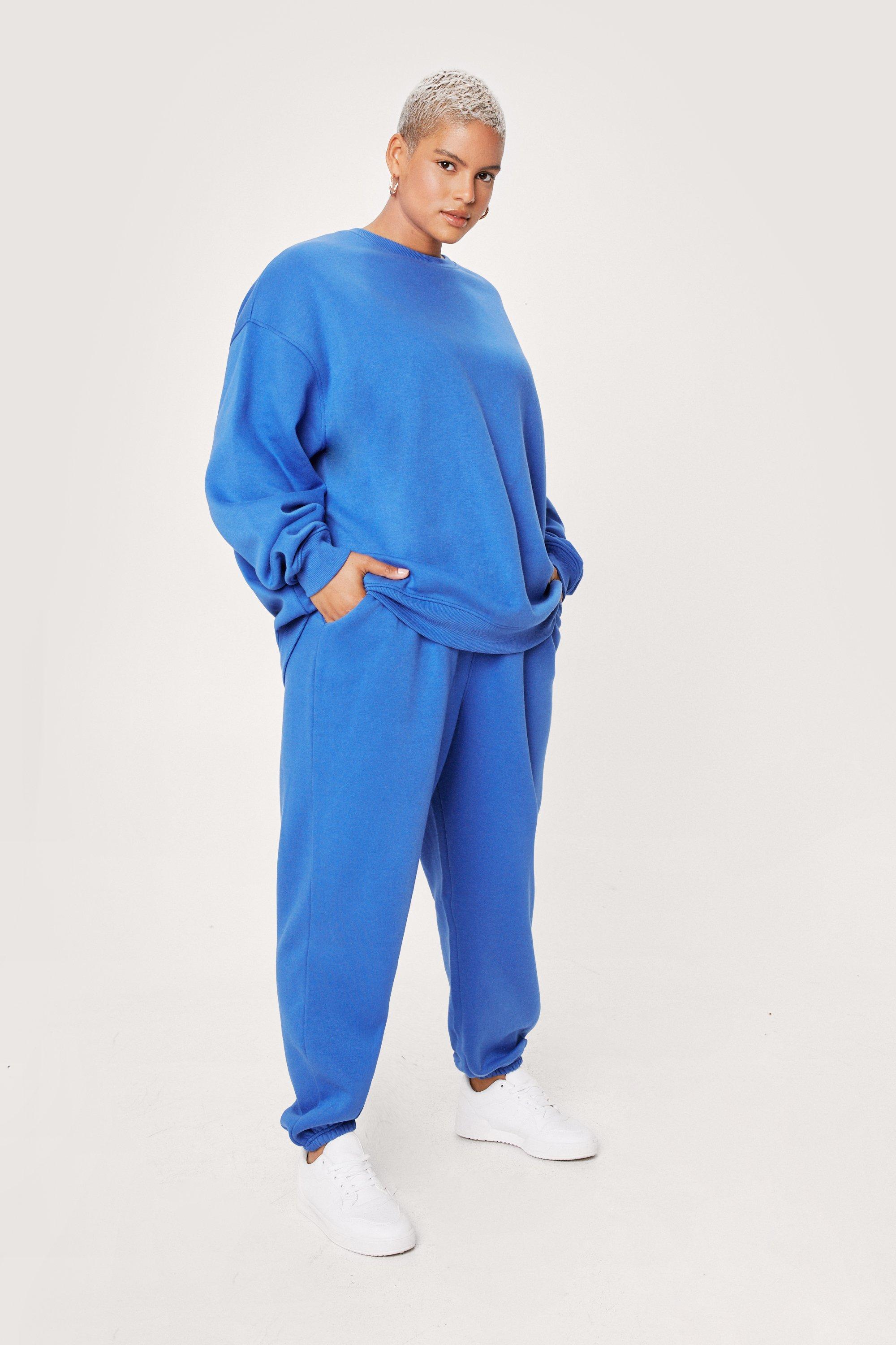 https://media.nastygal.com/i/nastygal/agg04184_blue_xl_1/plus-size-drawstring-waist-oversized-joggers