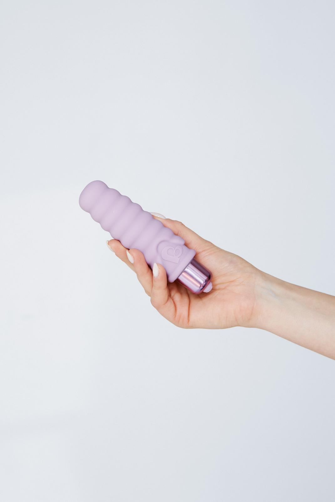 137 10 Speed Silicone Ribbed Vibrator image number 2