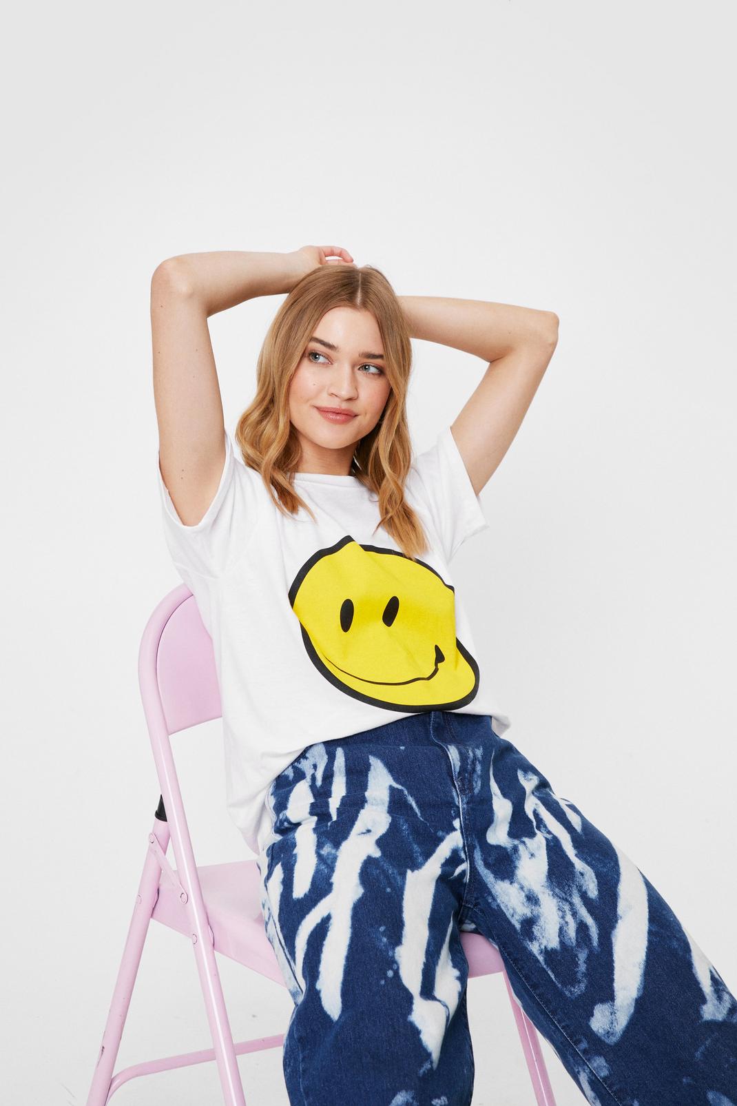 Smiley Face Oversized Graphic T-Shirt, White image number 1