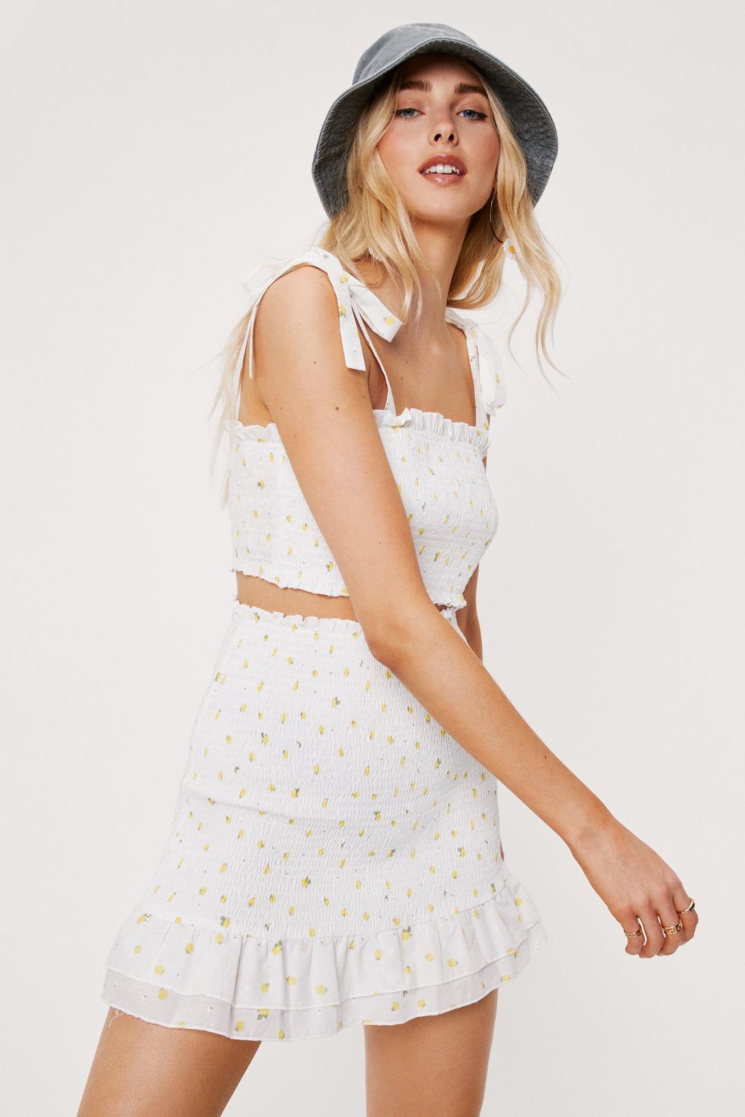 Mini jupe froncée à détails volantés et imprimé fleuri, White image number 1