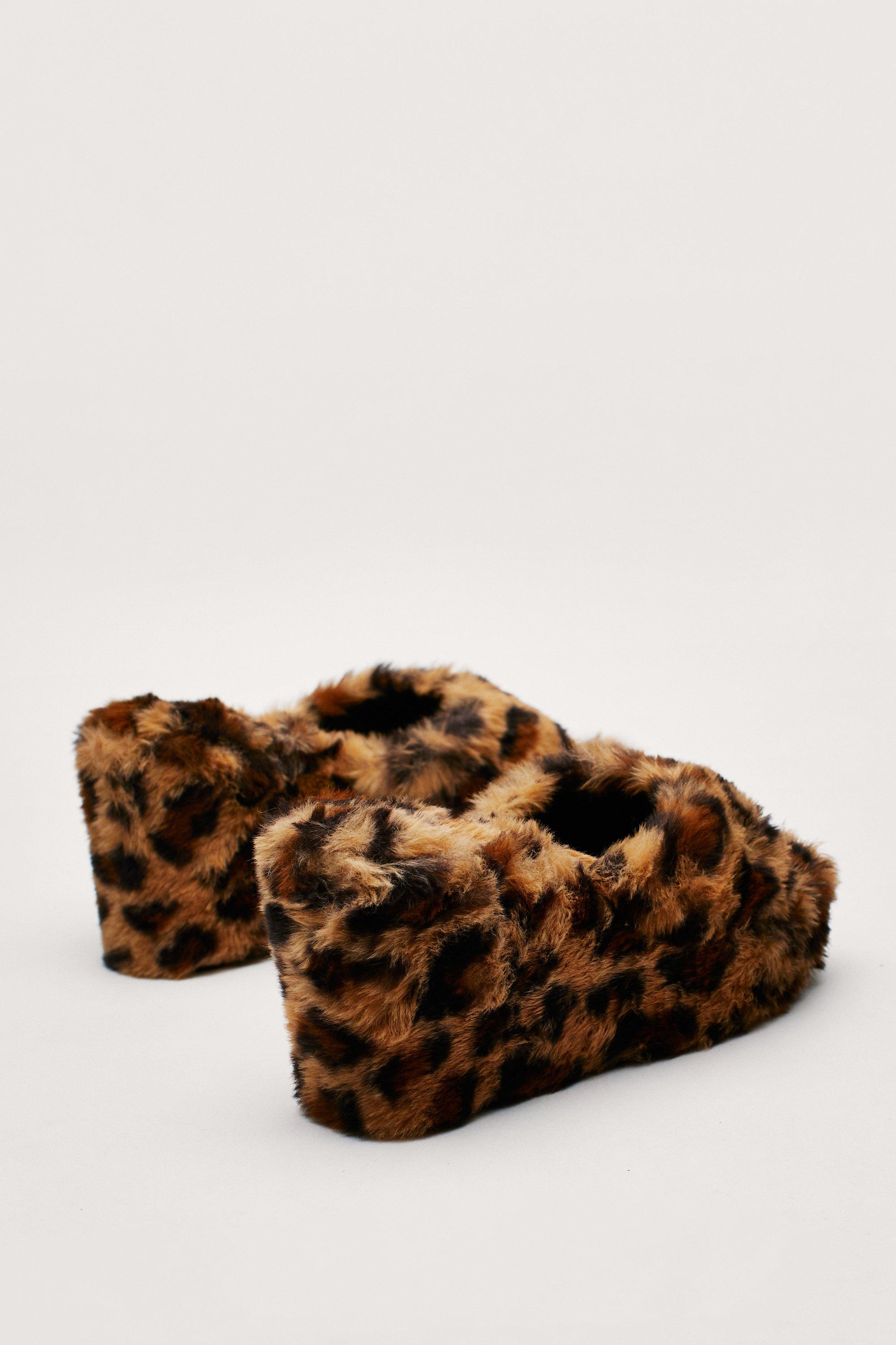 Flyclothing LLC Open Toe Faux Fur Slippers