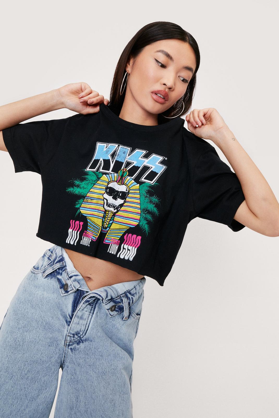 Kiss Cropped Graphic Band T-Shirt