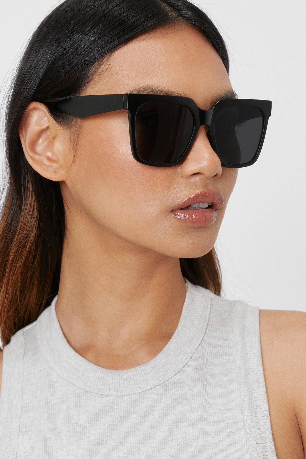 Black Oversized Square Tinted Sunglasses image number 1