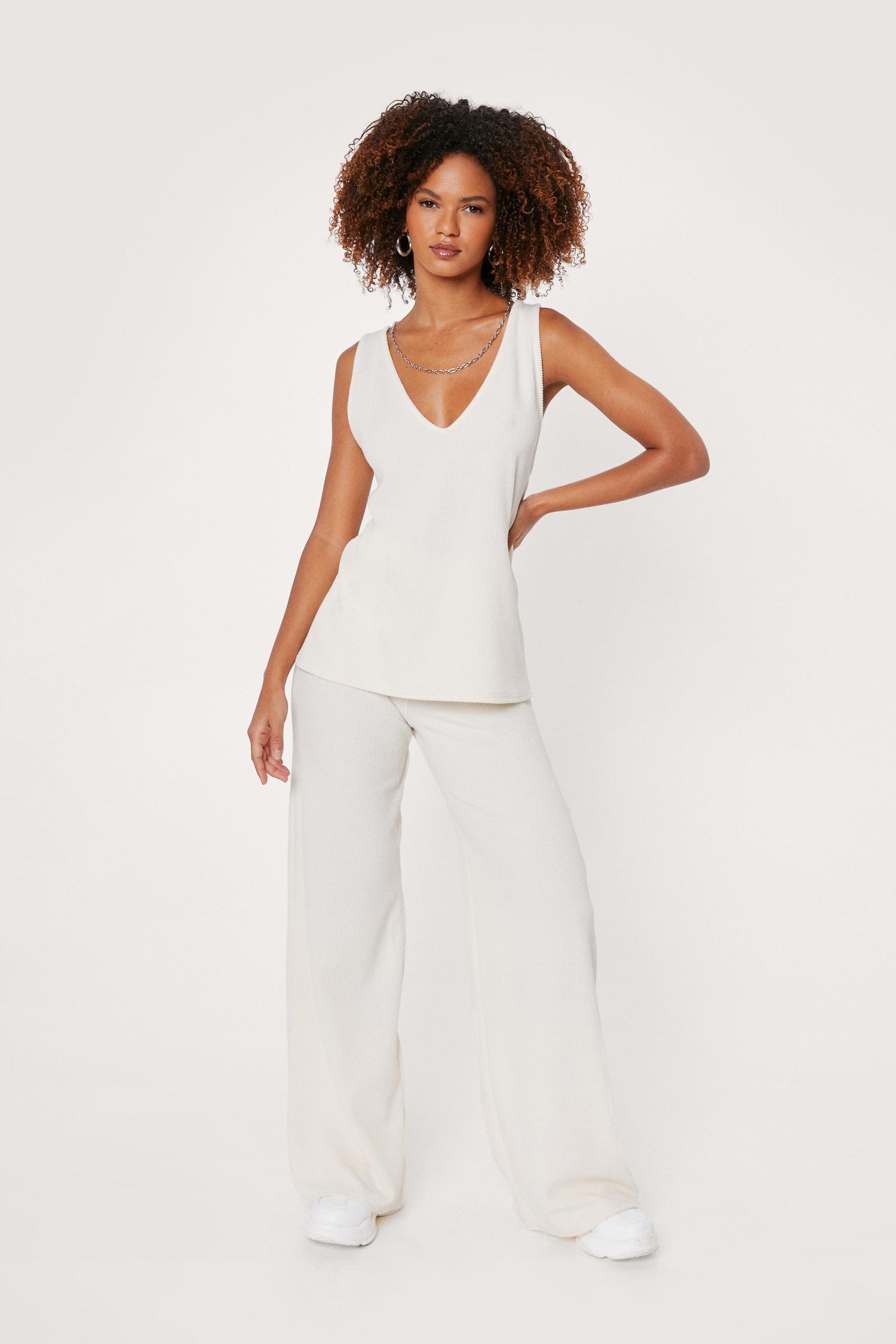 top for wide leg pants