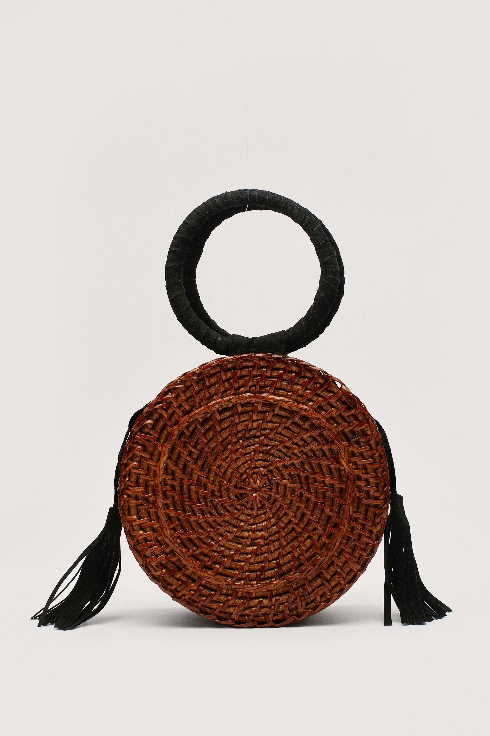 Black round 2025 wicker bag