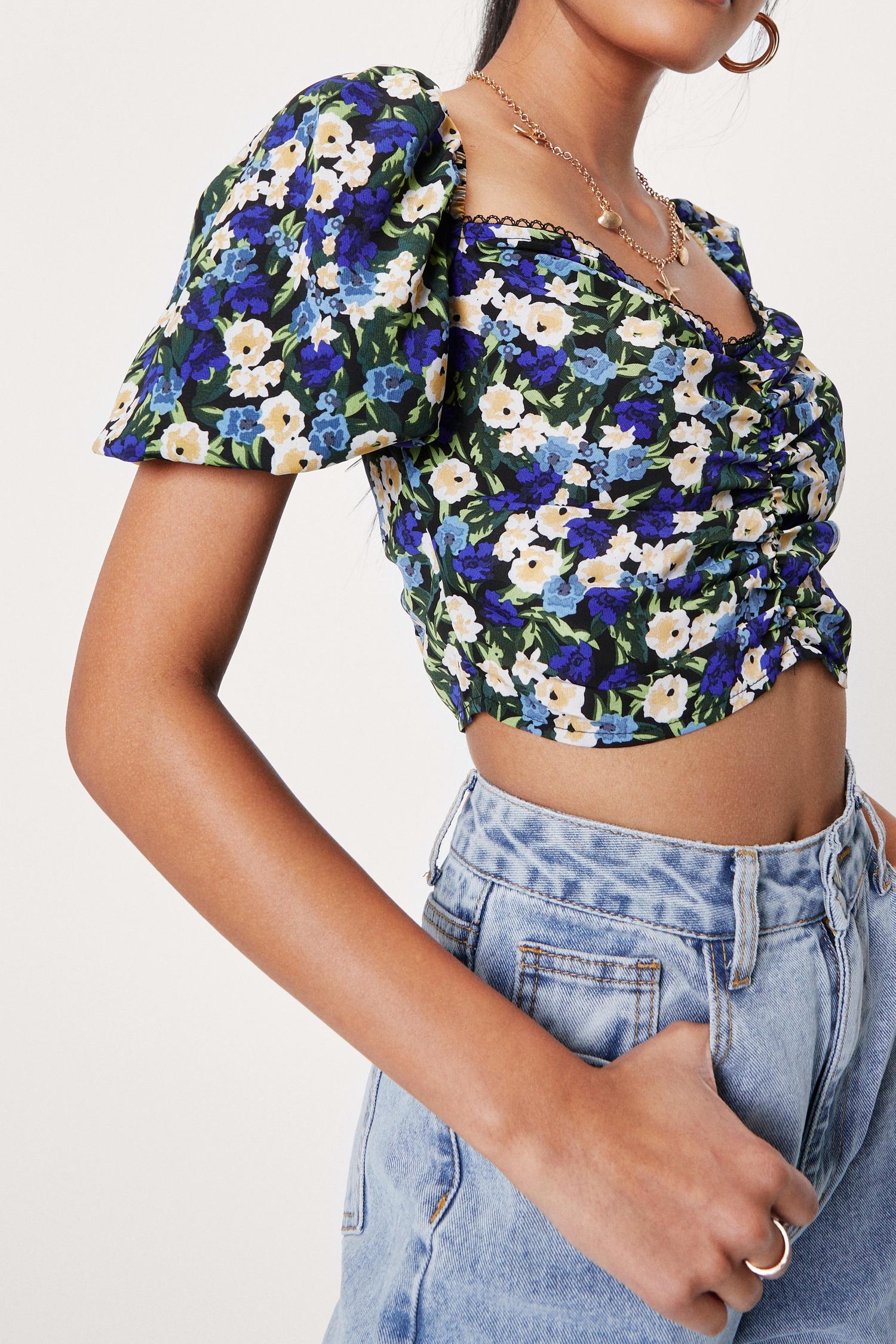 Floral Sweetheart Neck Puff Sleeve Crop Top | Nasty Gal