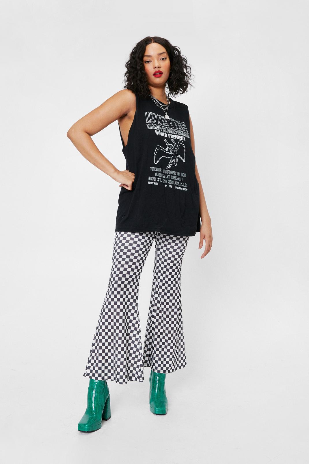 Plus Size Checkerboard Print Flare Pants, Black image number 1
