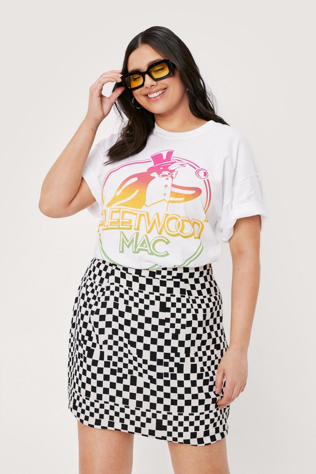 White Plus Size Fleetwood Mac Penguin Graphic T-Shirt image number 1