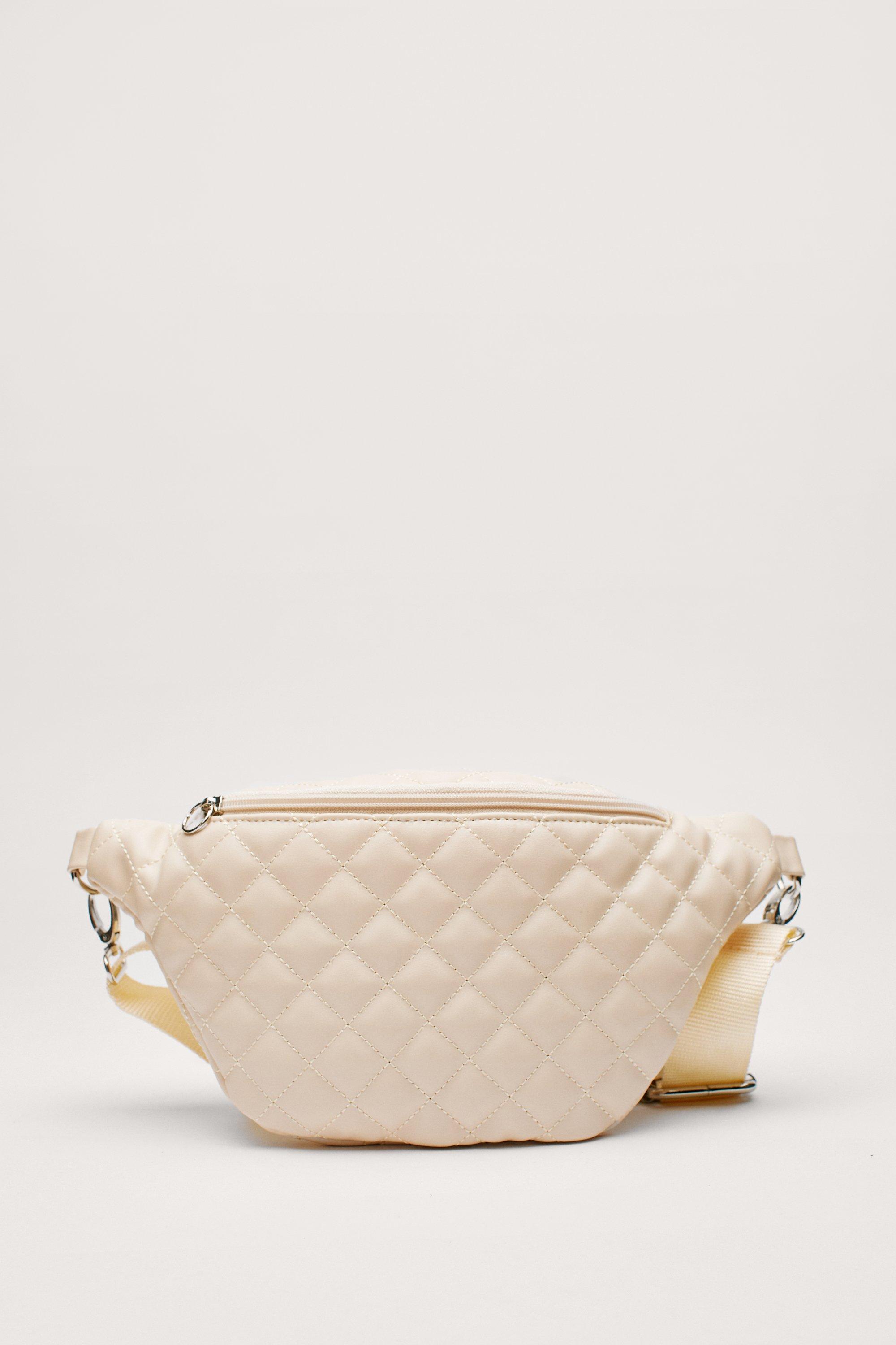 White quilted best sale fanny pack