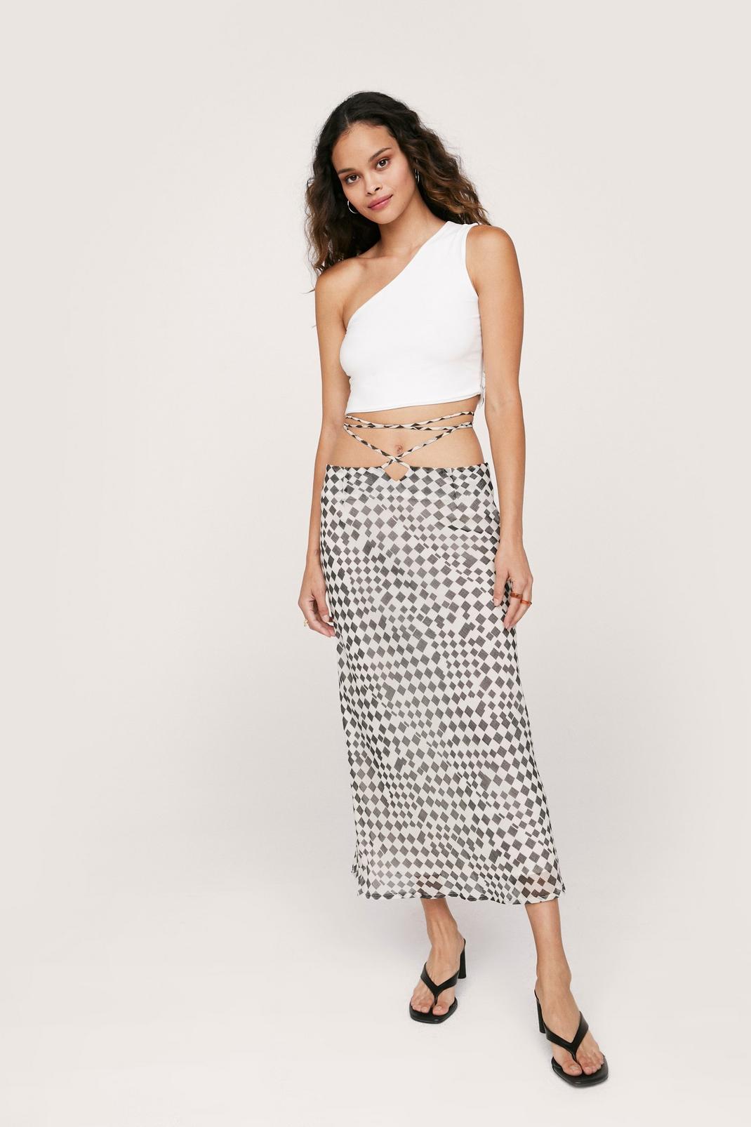 Mono Tie Waist Checkerboard Print Midi Skirt image number 1