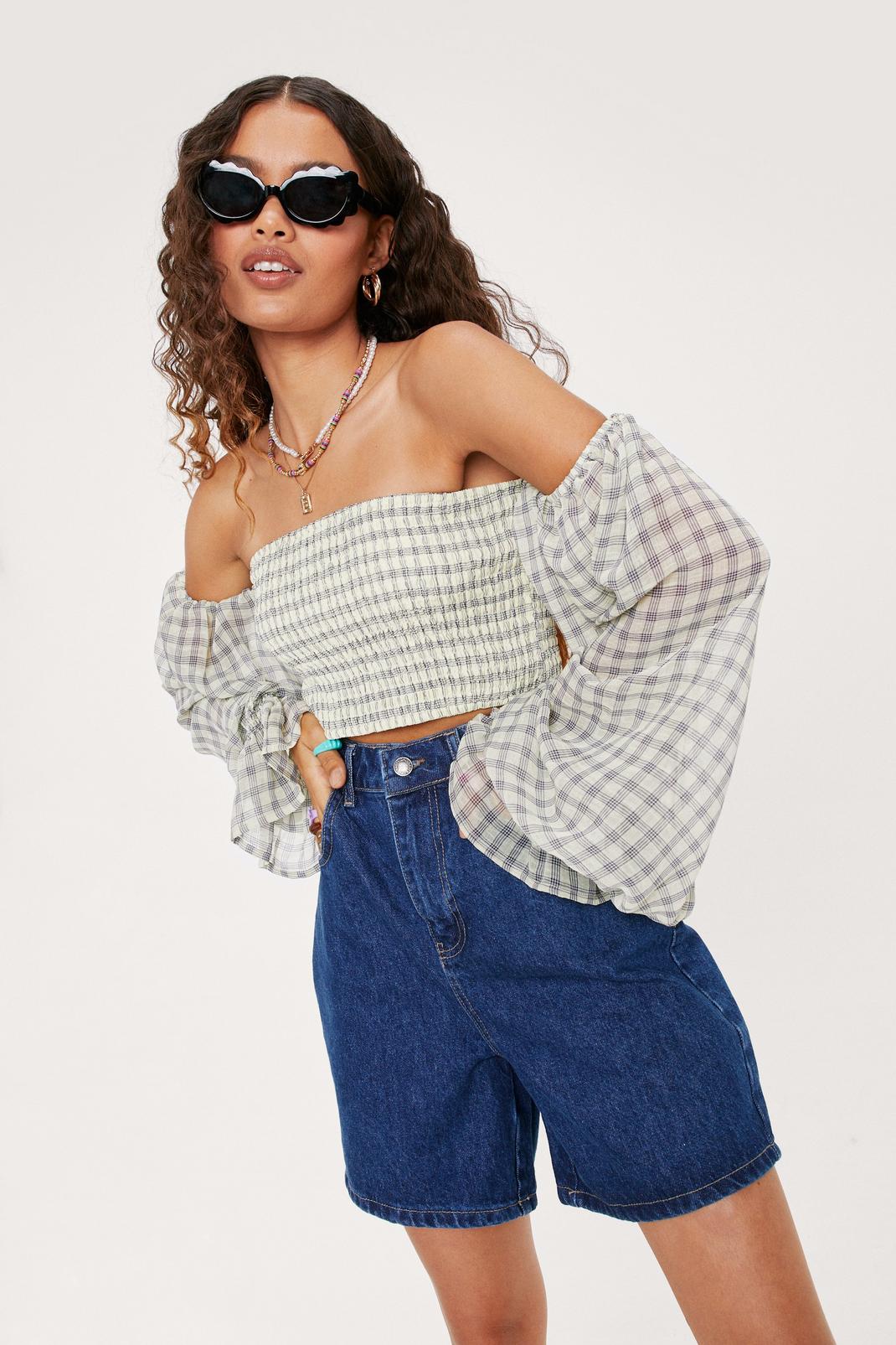 Green Pettie Sheered Puff Sleeve Check Crop Top image number 1