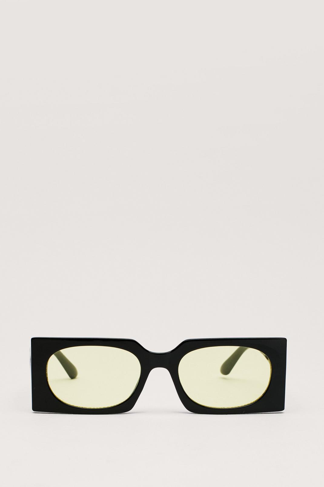 Black Chunky Rectanular Sunglasses image number 1