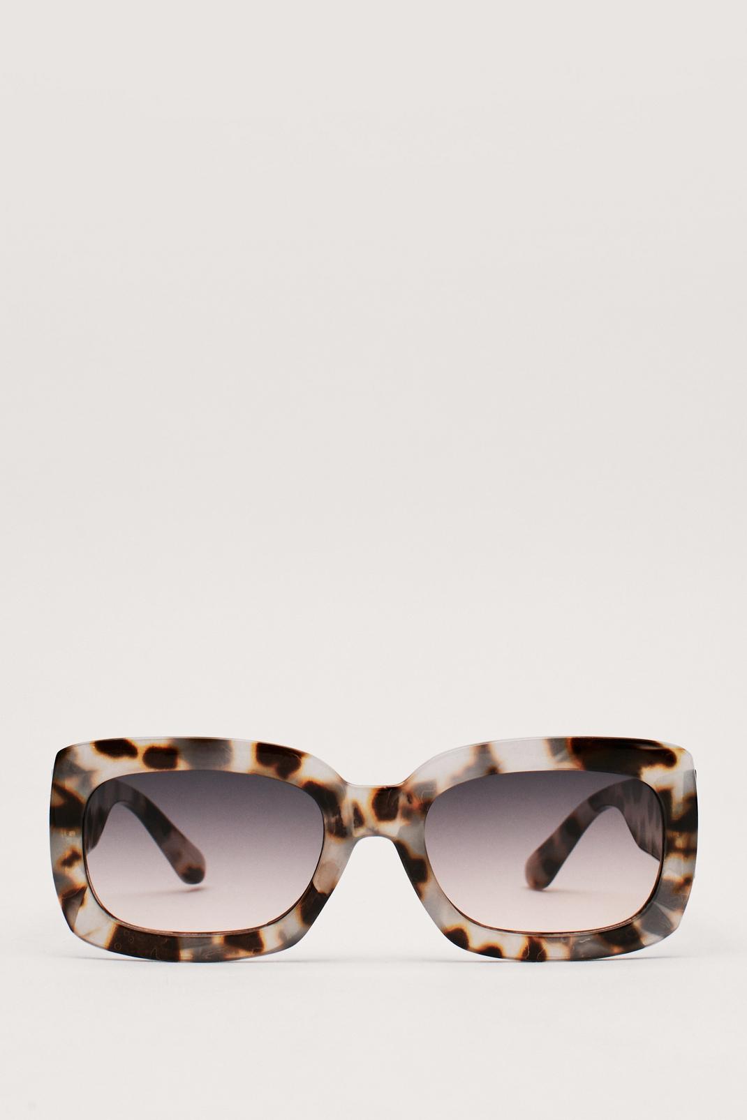 Cream Tortoiseshell Square Arm Sunglasses image number 1