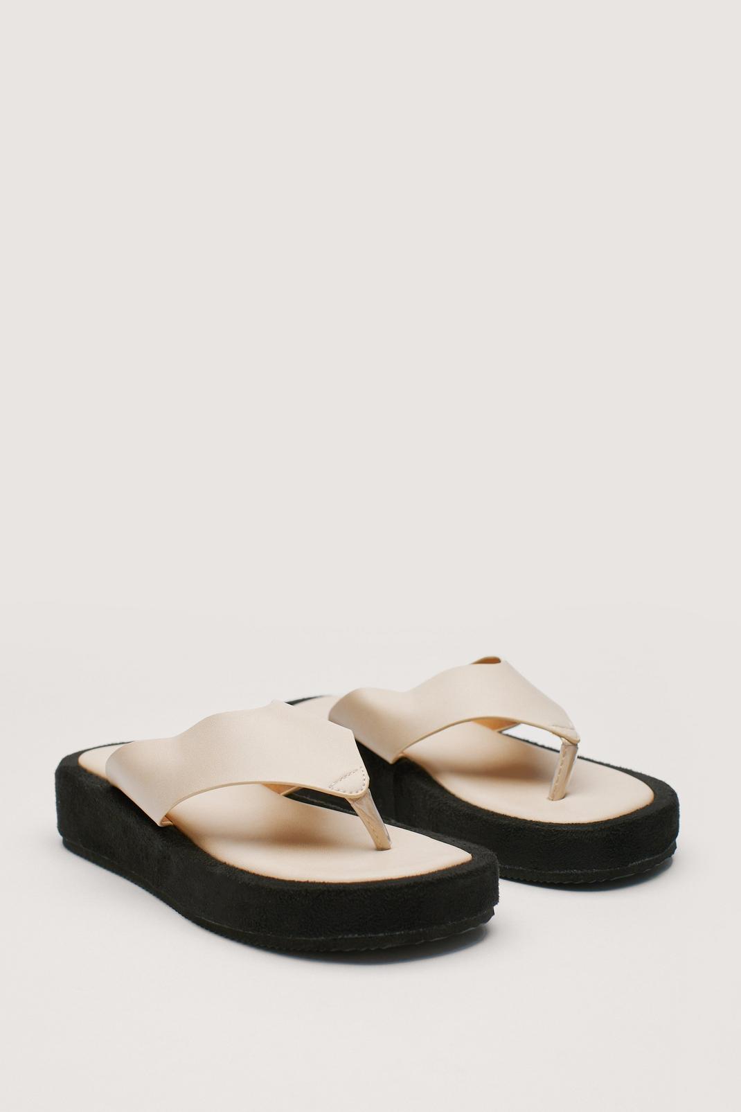 flatform toe thong sandals