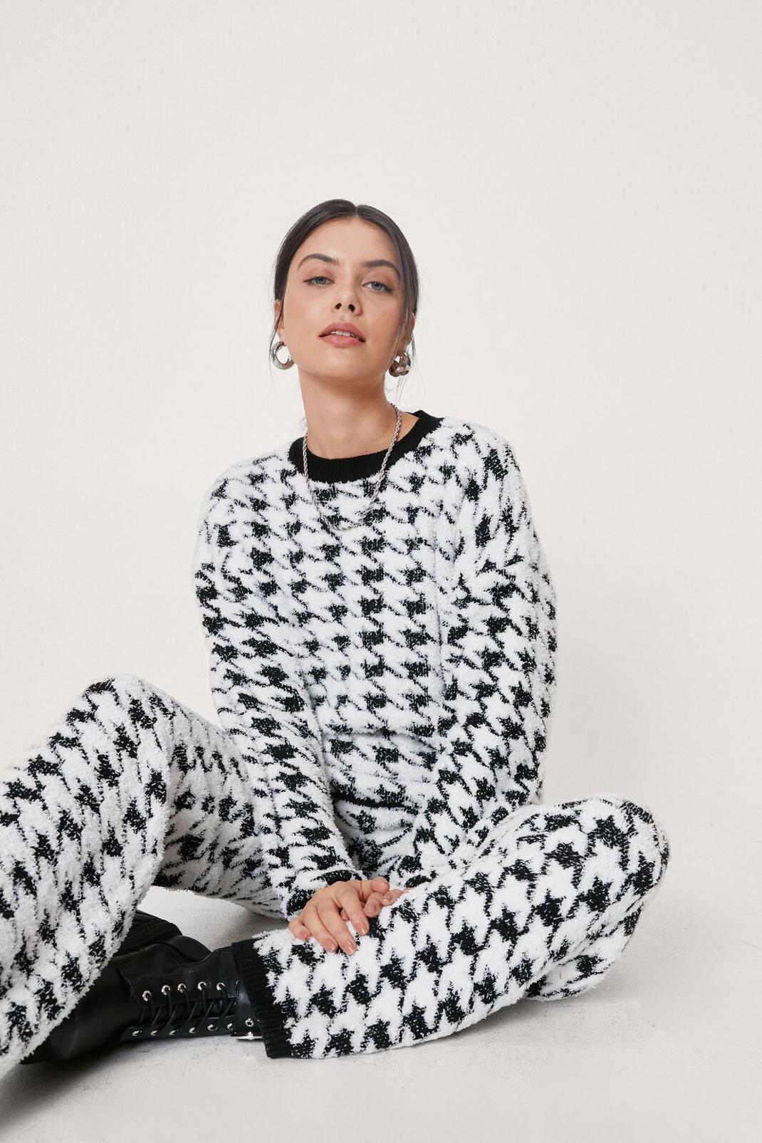 Mono Knitted Houndstooth Sweater and Pant Set image number 1